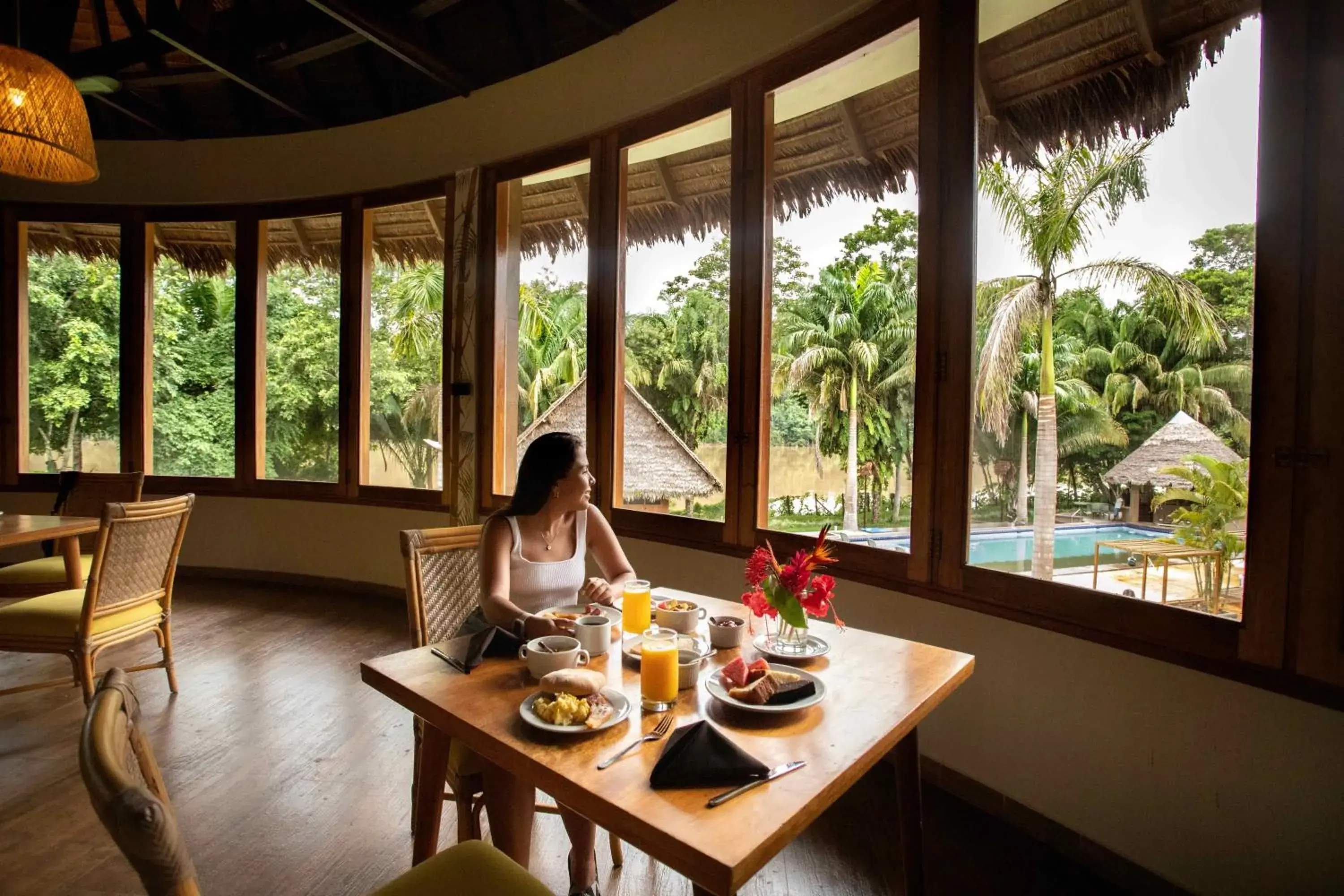 Restaurant/places to eat in IKAM Riverview Amazon Lodge - Asociado Casa Andina Restaurant/places to eat in IKAM Riverview Amazon Lodge - Asociado Casa Andina