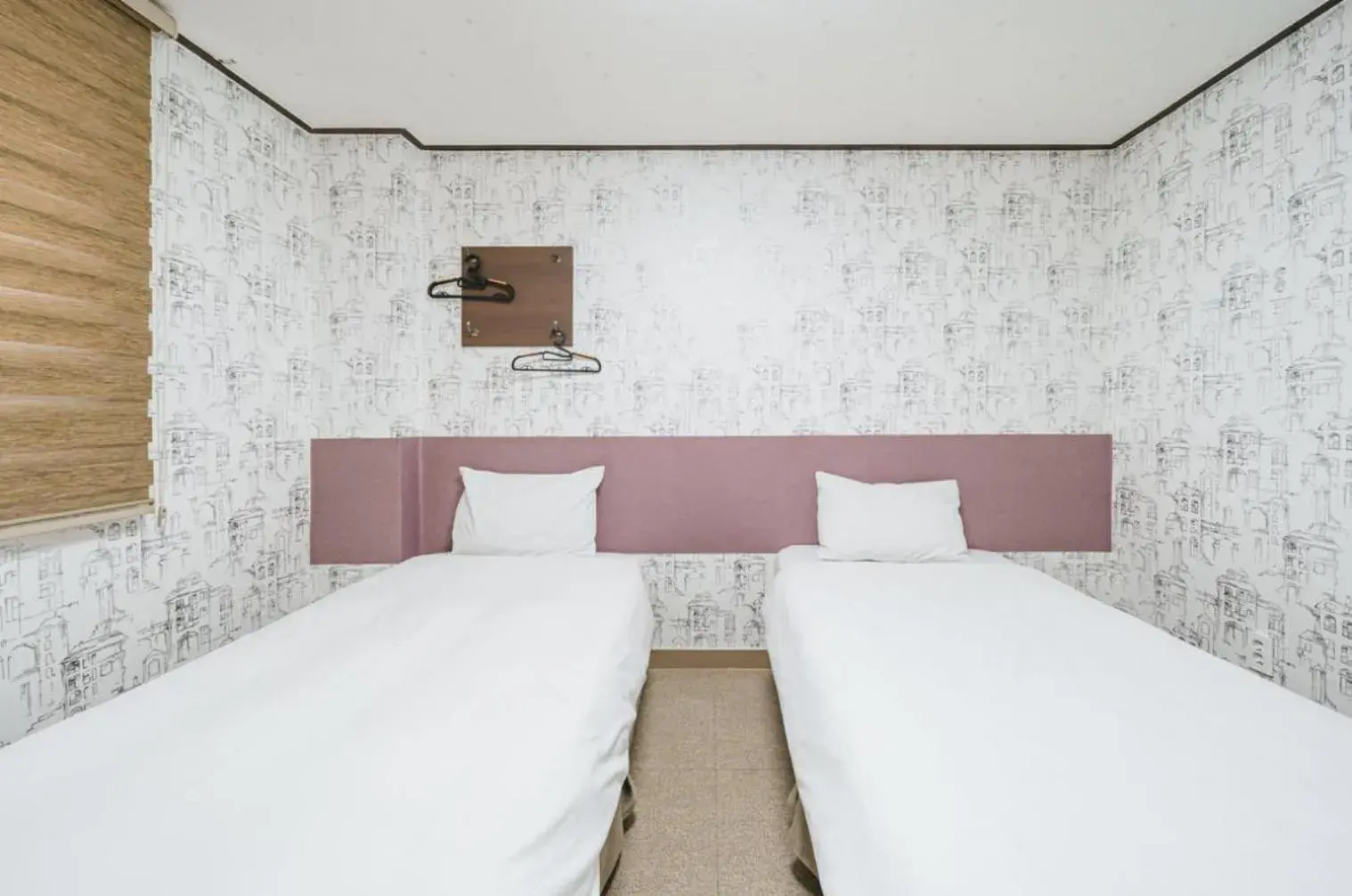 Bed in Manhattan Hotel Bed in Manhattan Hotel