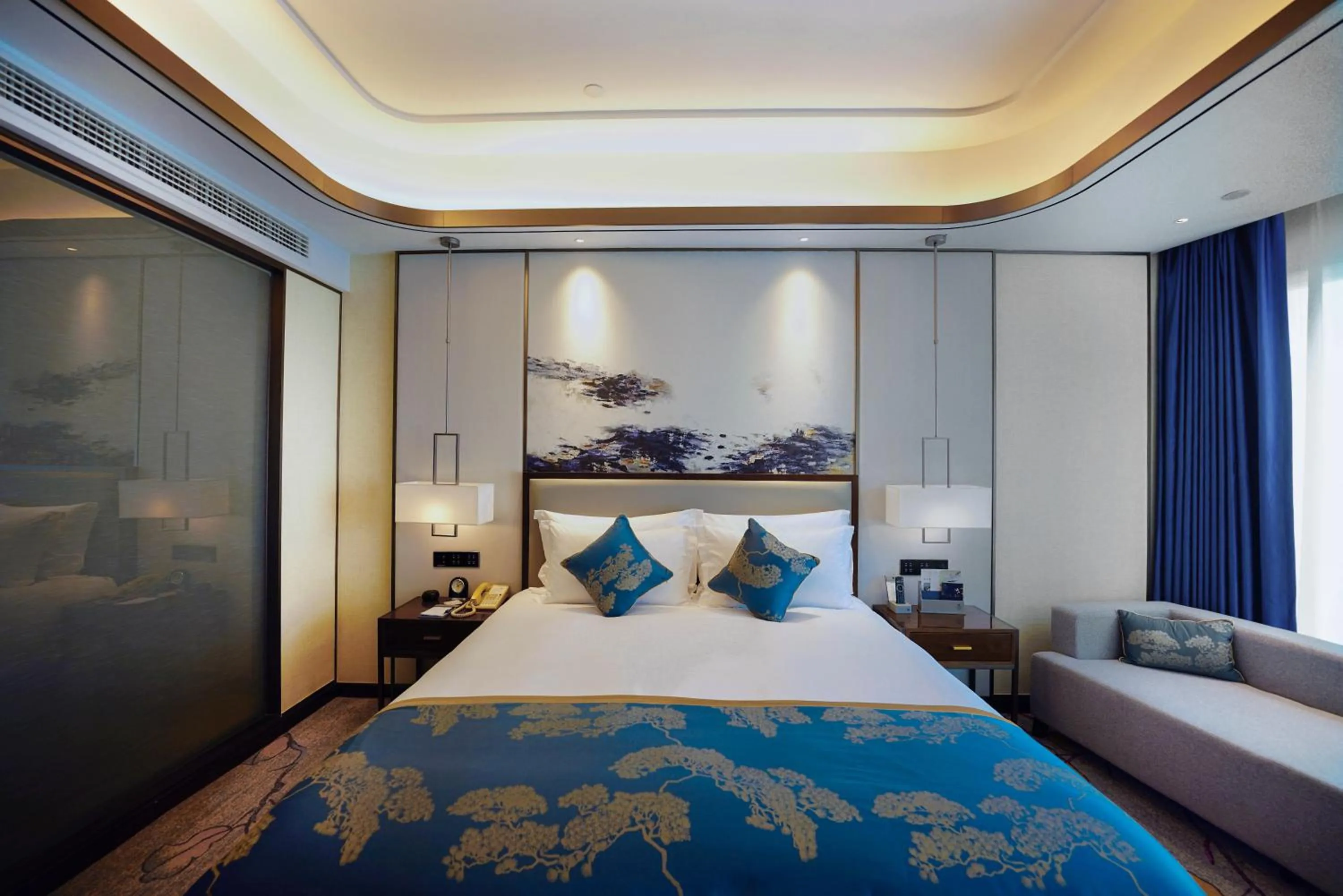 Bed in Nanyuan Hotel