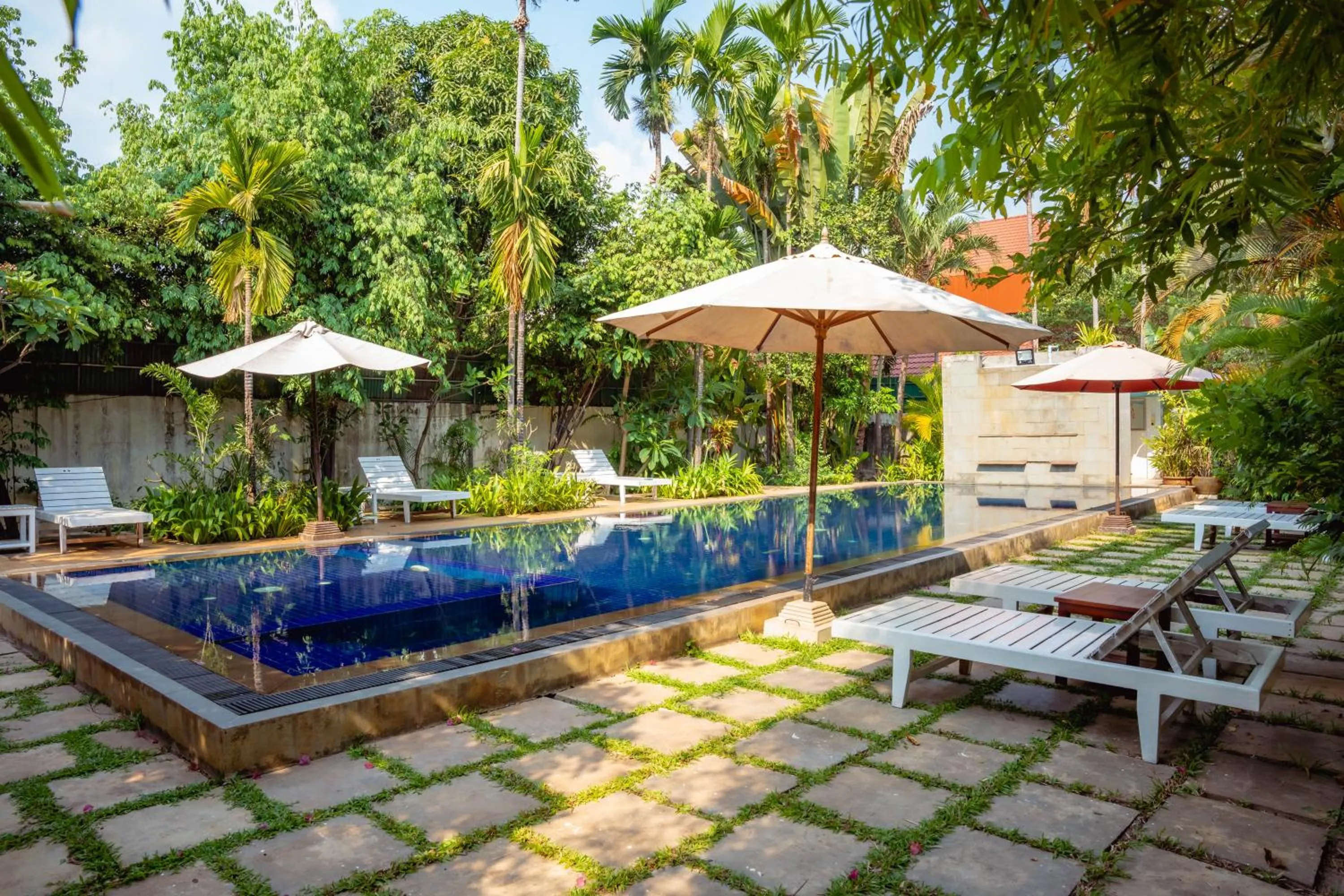 Garden in Luminous Angkor Boutique