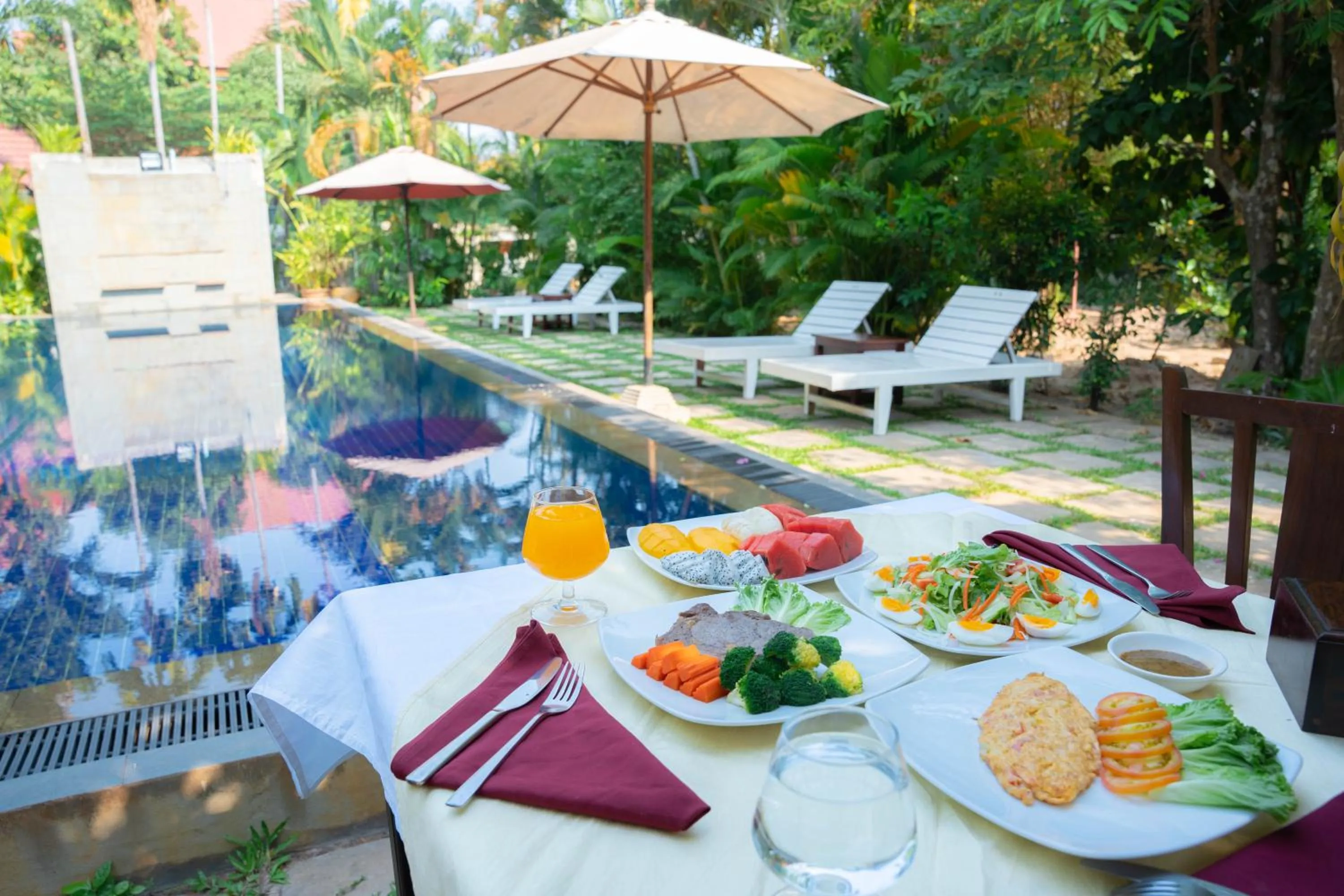 Breakfast in Luminous Angkor Boutique