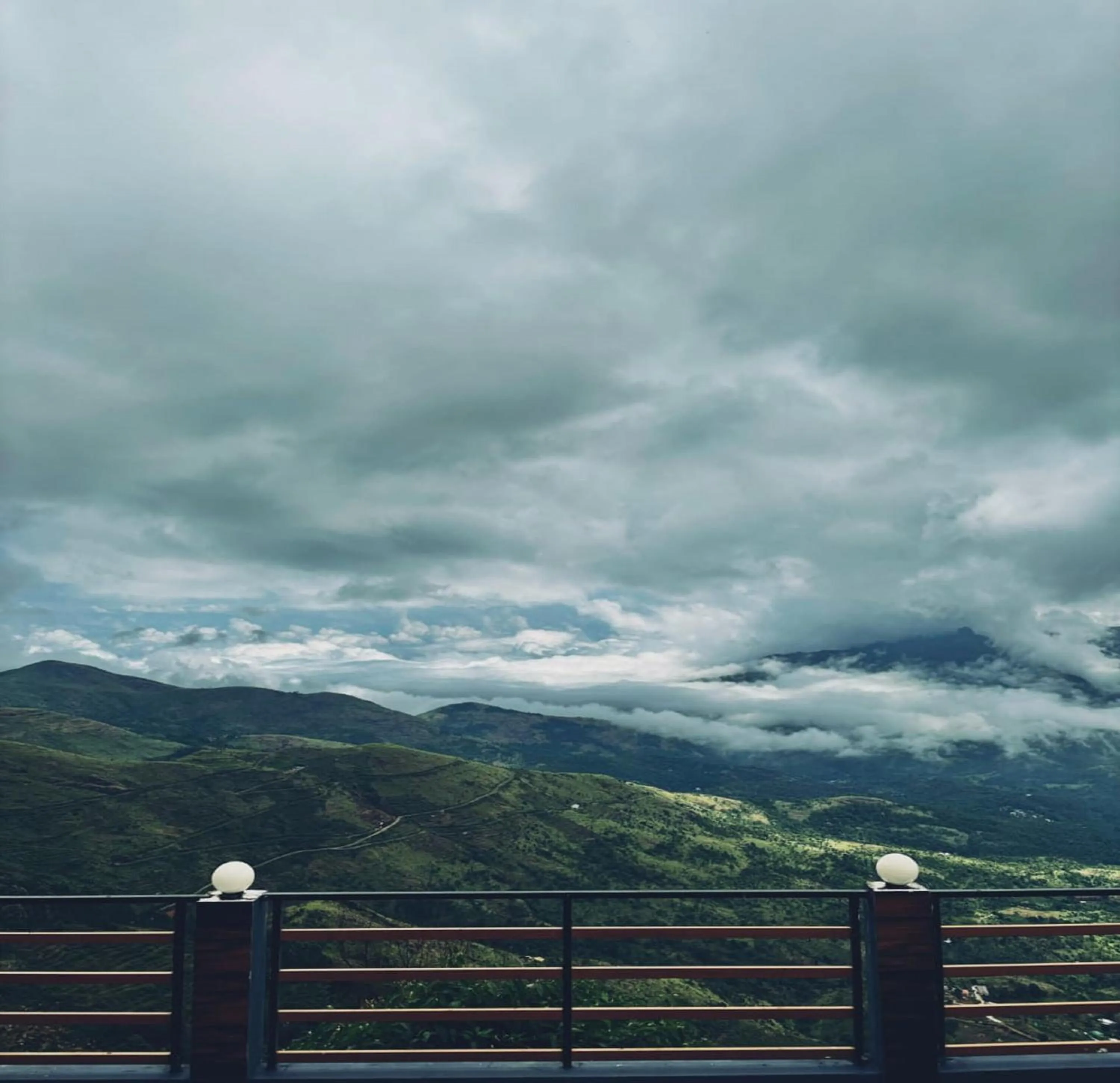 Mountain view in Mist View
