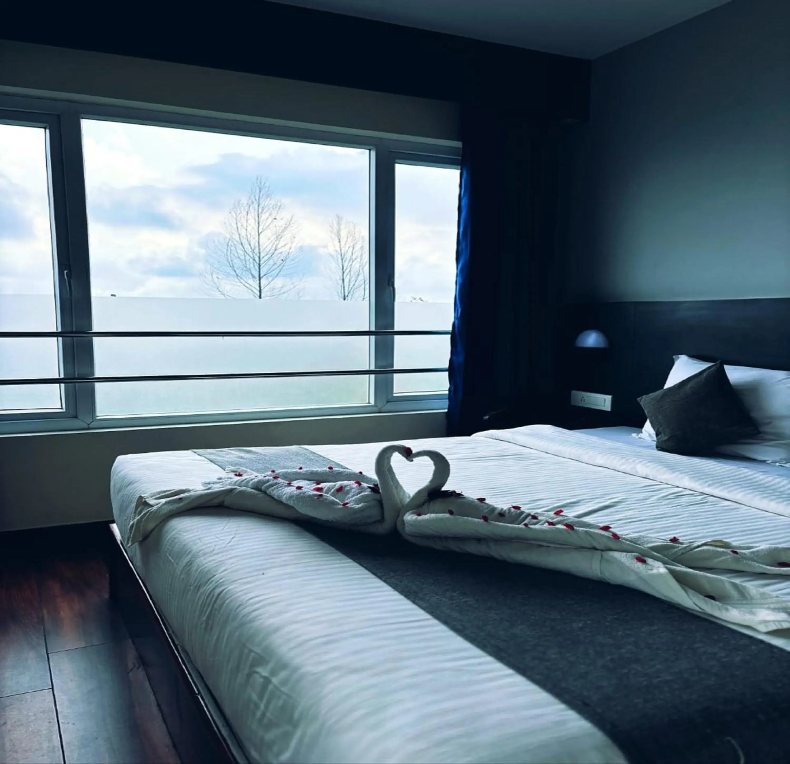 Bedroom in Mist View Bedroom in Mist View