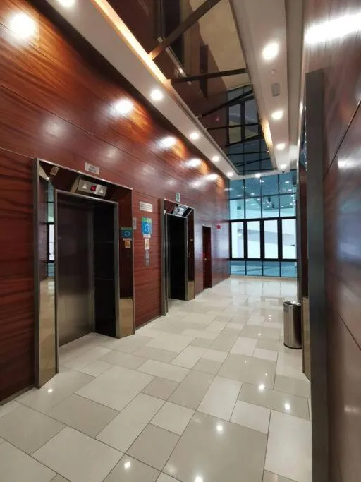 Skyview 0505 6Pax Aeon Lego netlflix 100mbps STAY