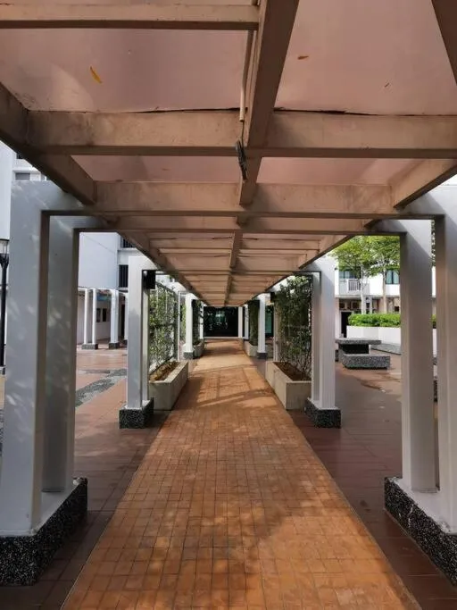 Skyview 0505 6Pax Aeon Lego netlflix 100mbps STAY