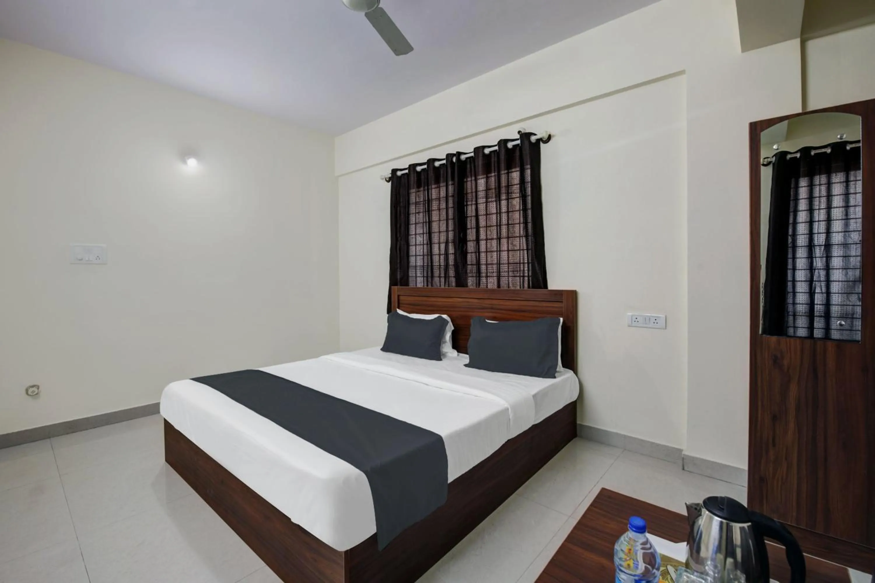 Bedroom, Bed in Hotel O KPC Comfort