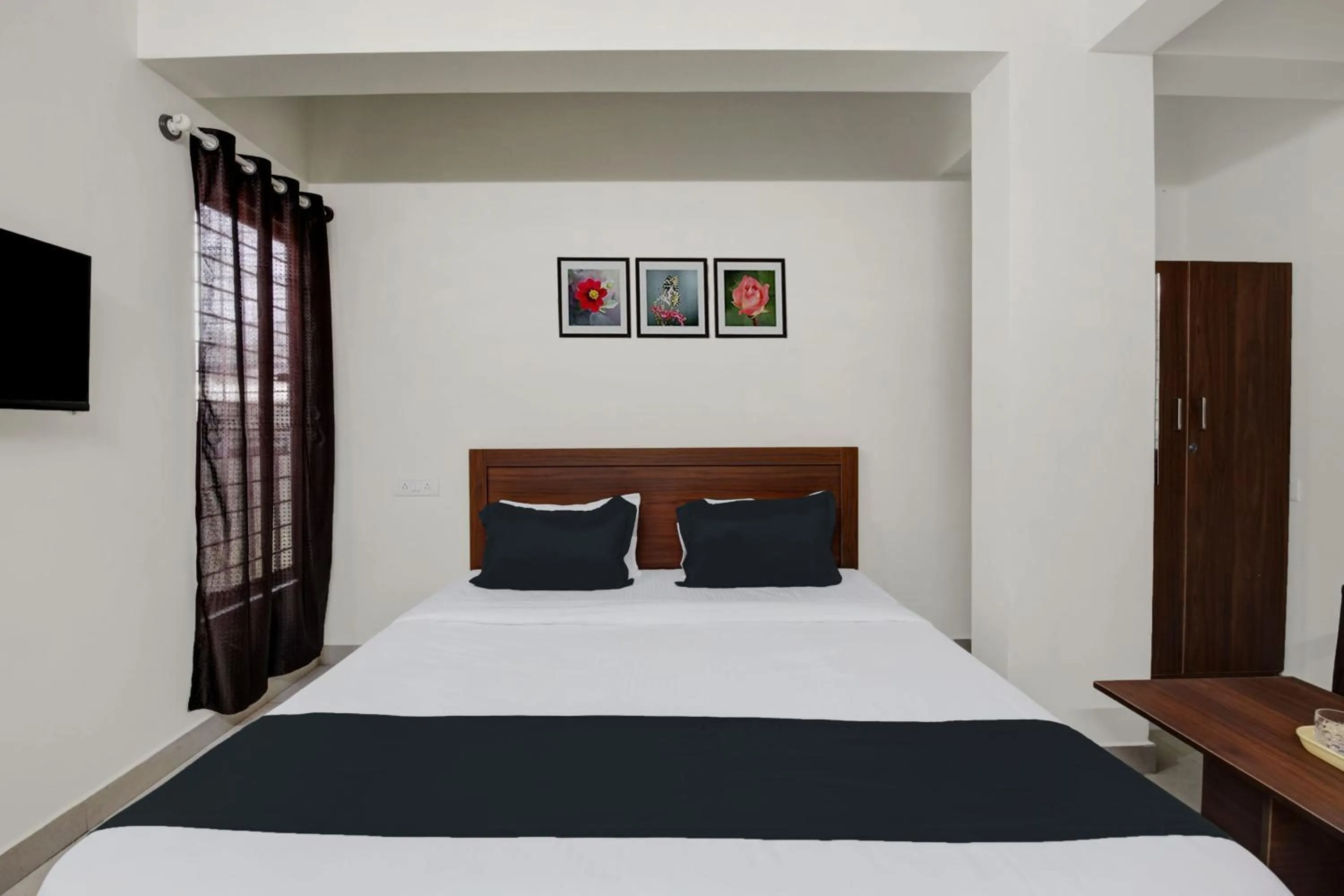Bedroom, Bed in Hotel O KPC Comfort