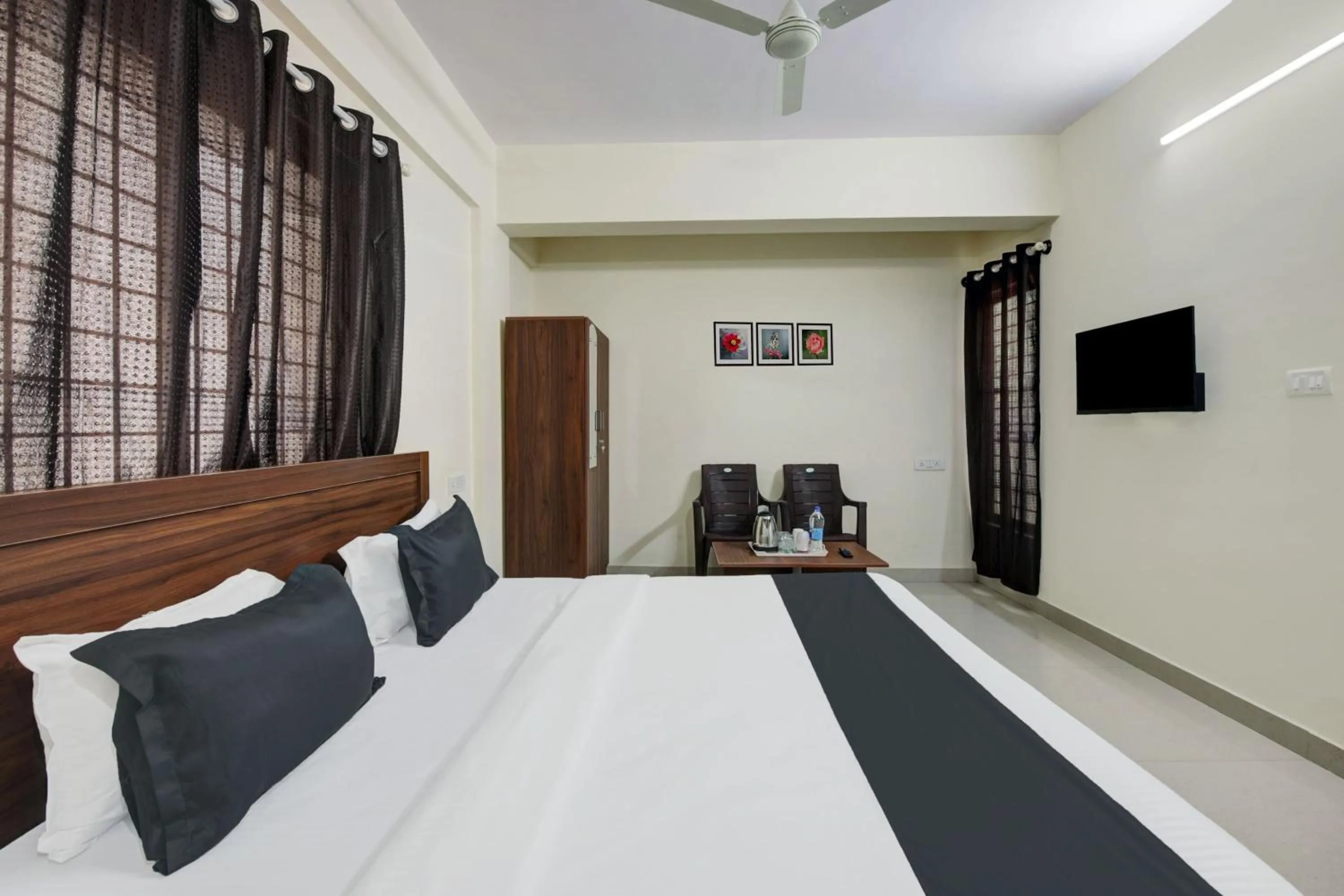 Bedroom, Bed in Hotel O KPC Comfort