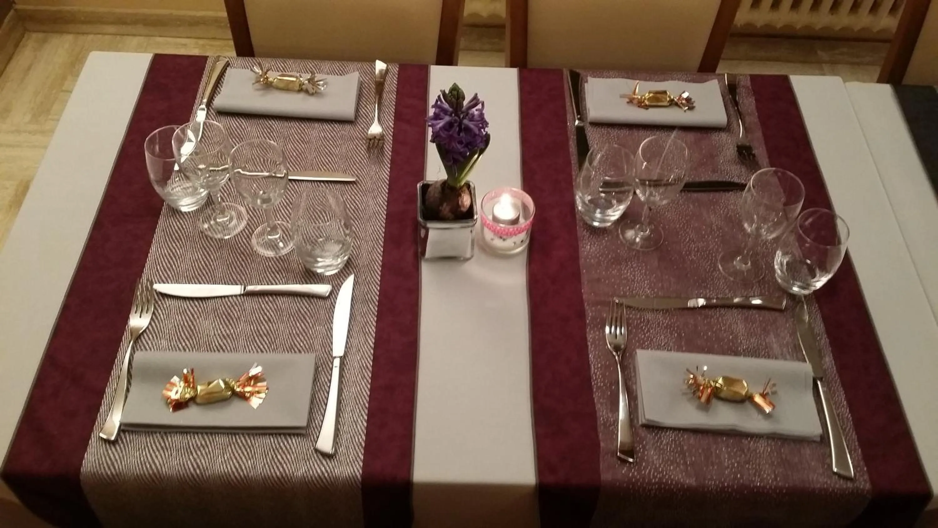 Restaurant/places to eat in Hôtel Flor'Alpes