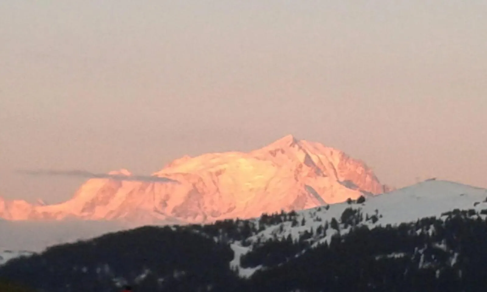 Mountain view in Hôtel Flor'Alpes