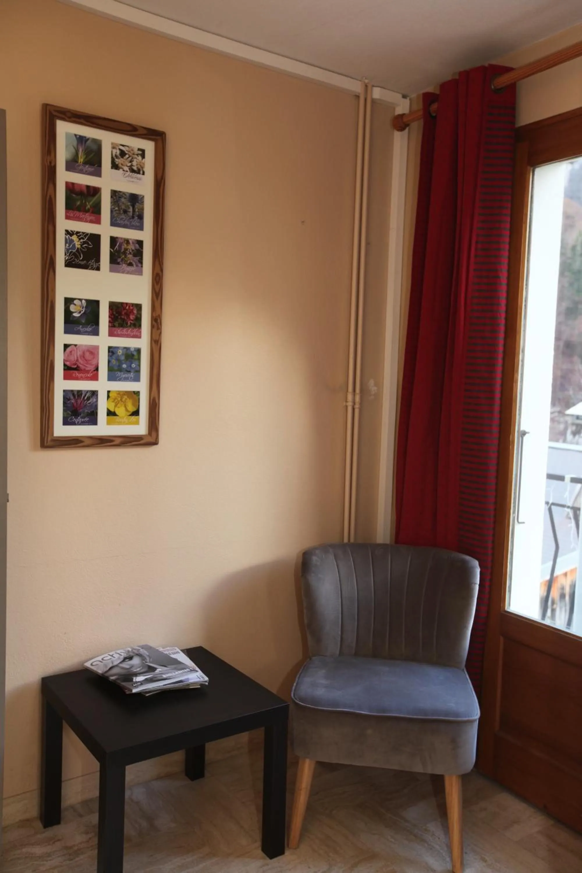 Decorative detail in Hôtel Flor'Alpes