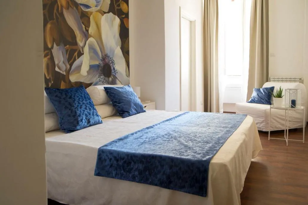 Domus Crescenzio - Guest House