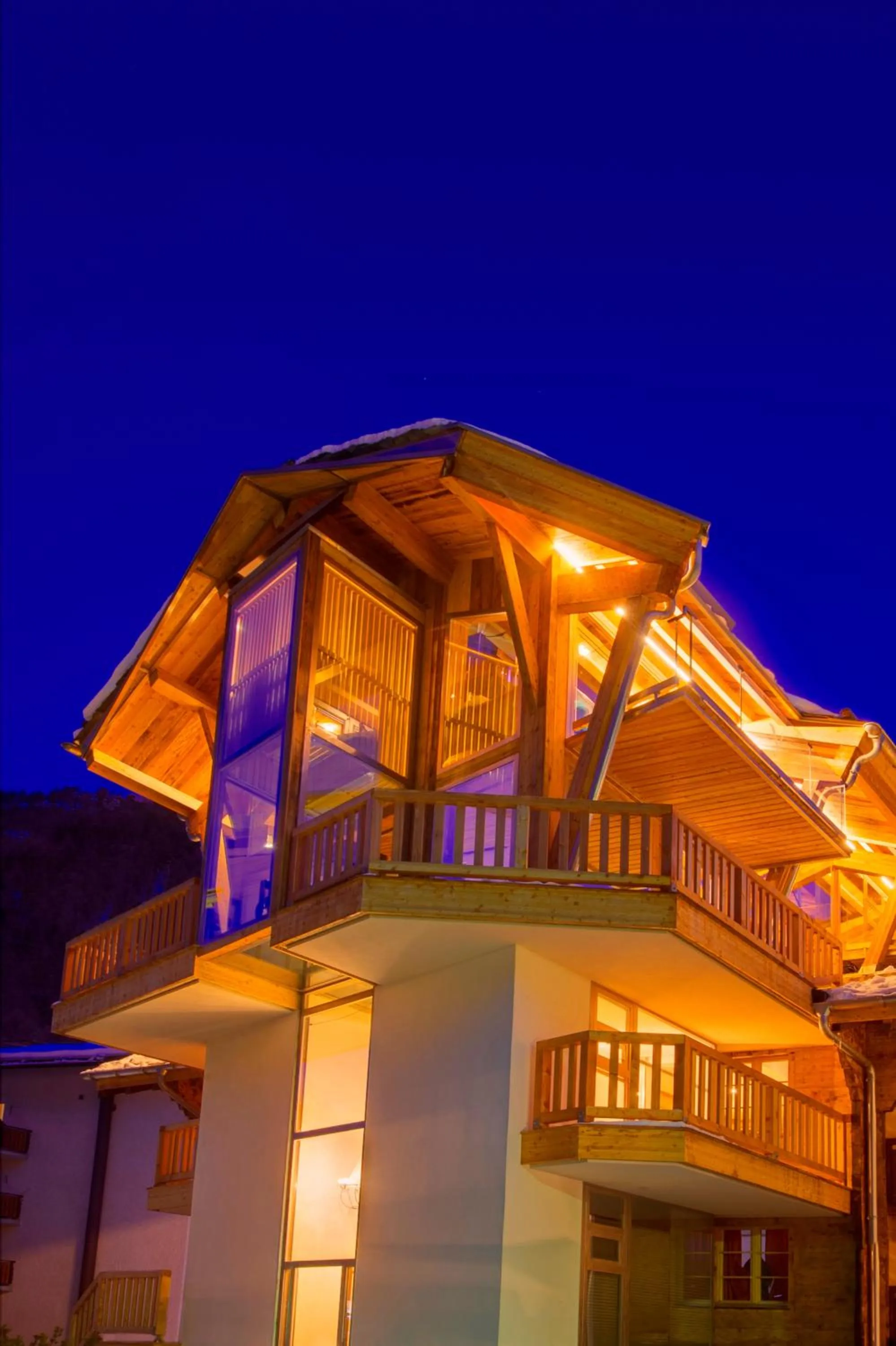 Luxury Chalet by Heinz Julen