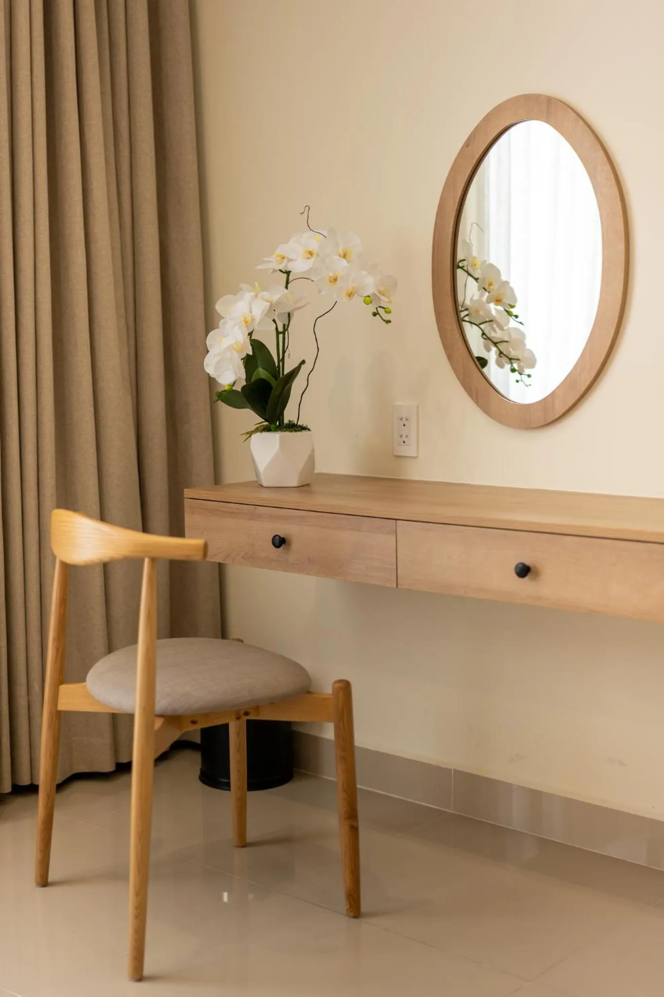 City view in The HUB Hotel - Airport