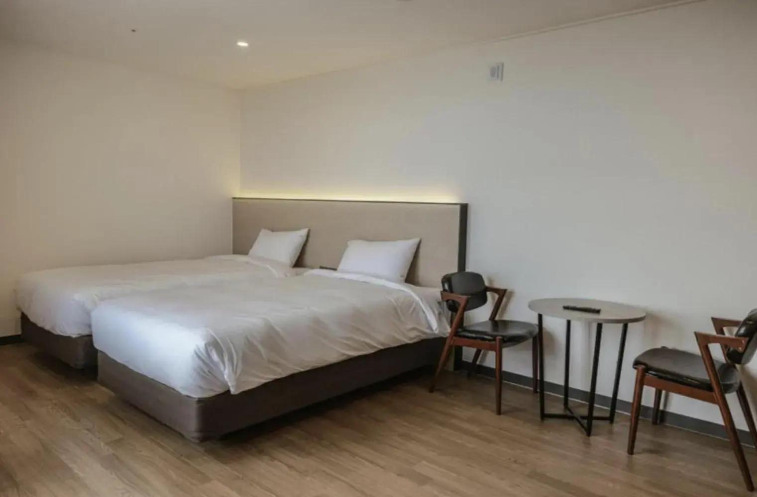 Twin Room with Sea View in Lemain Hotel Seogwipo Twin Room with Sea View in Lemain Hotel Seogwipo