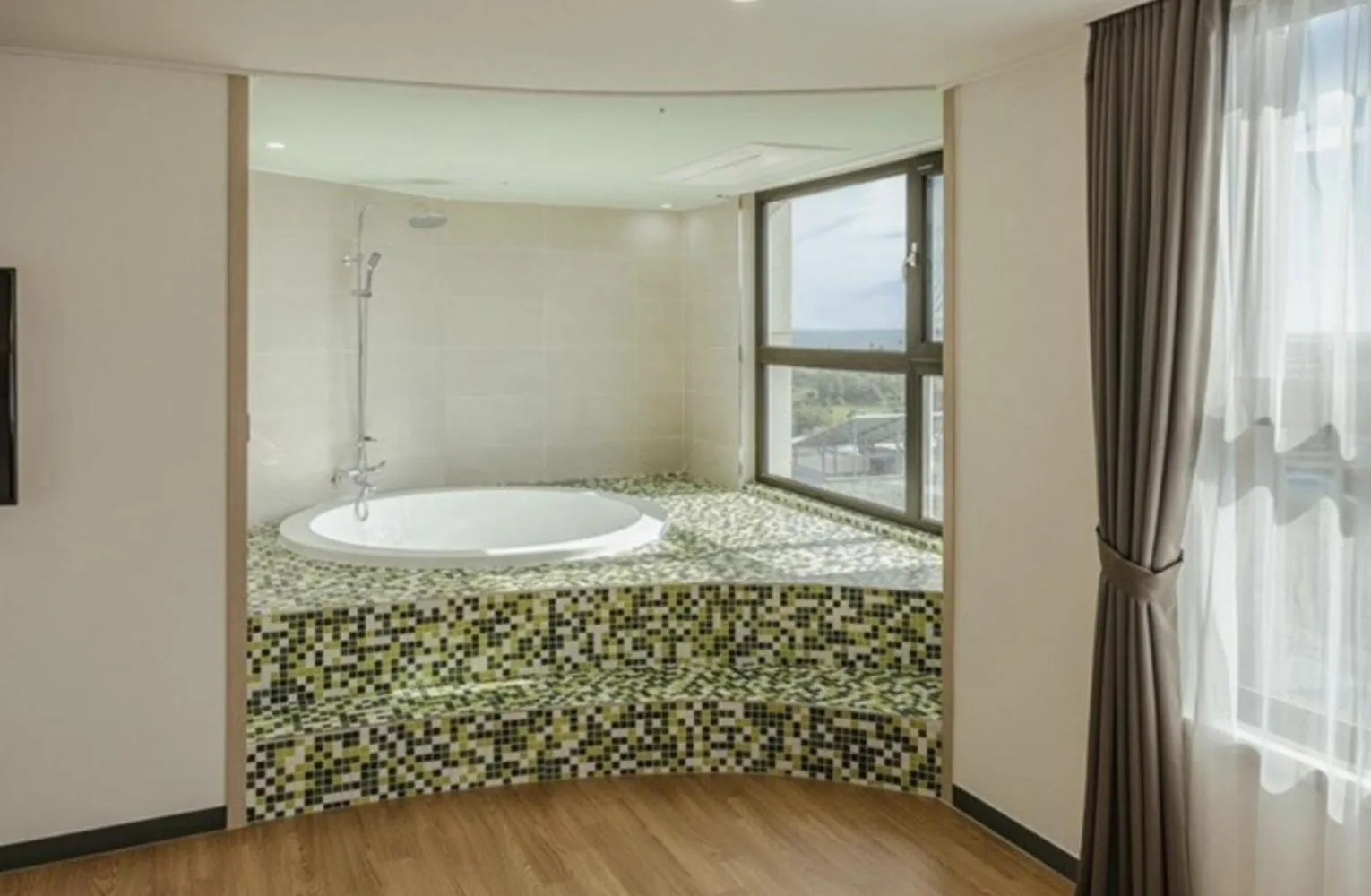 Bed in Lemain Hotel Seogwipo