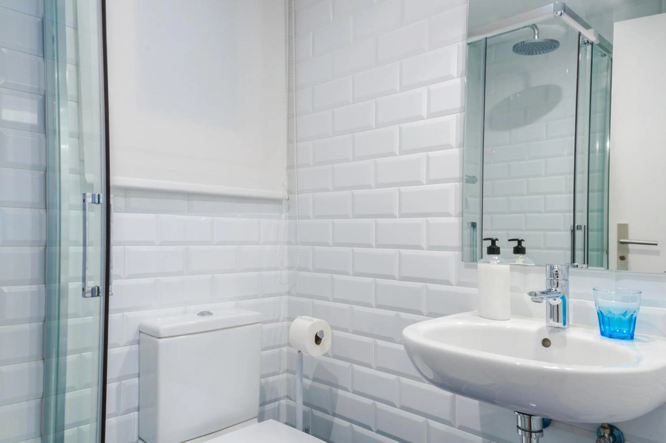 Bathroom in Blue Barcelona