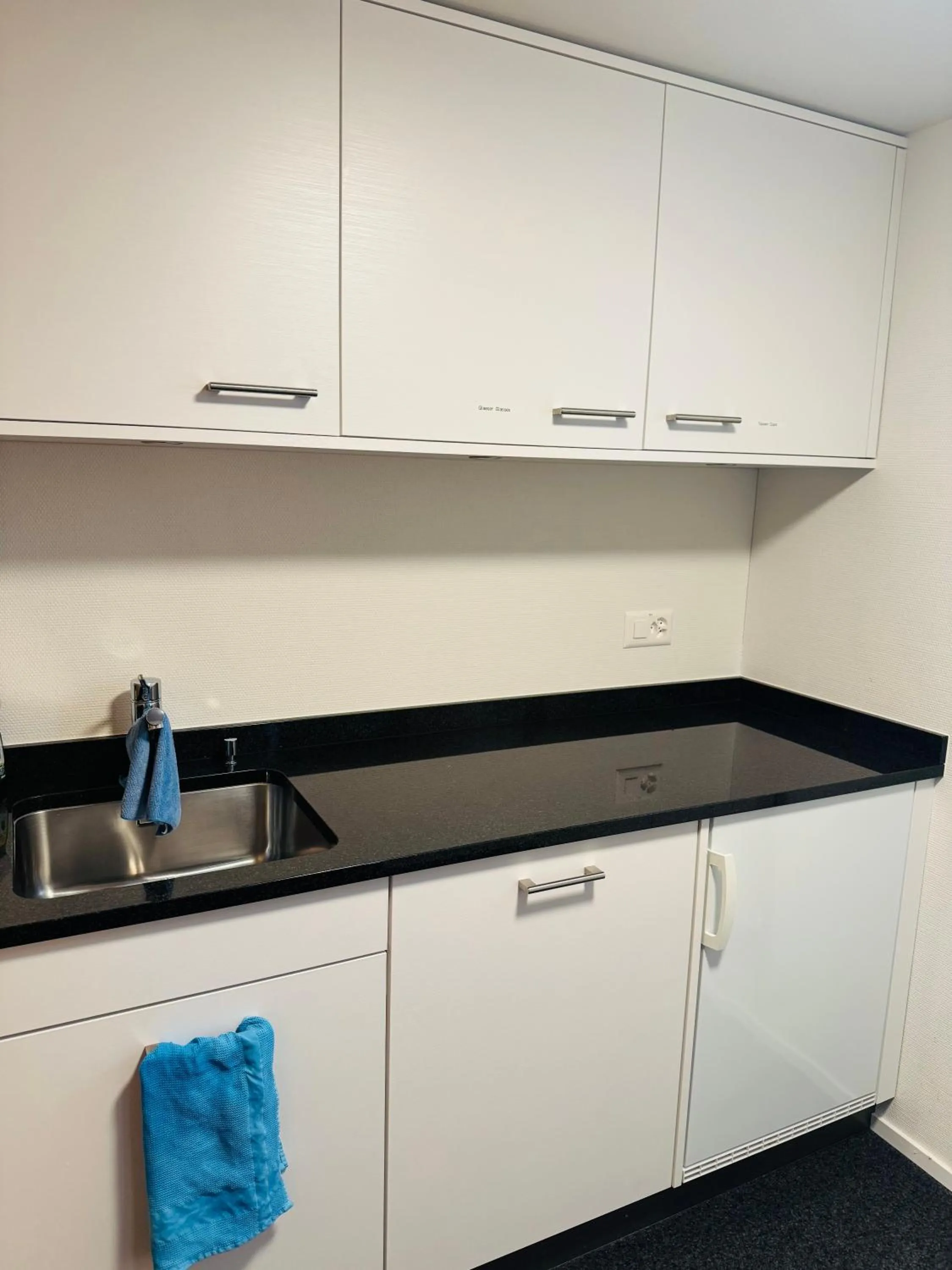 Communal kitchen in Hotel Jäger Jeuss - Murten - Self-Check-in