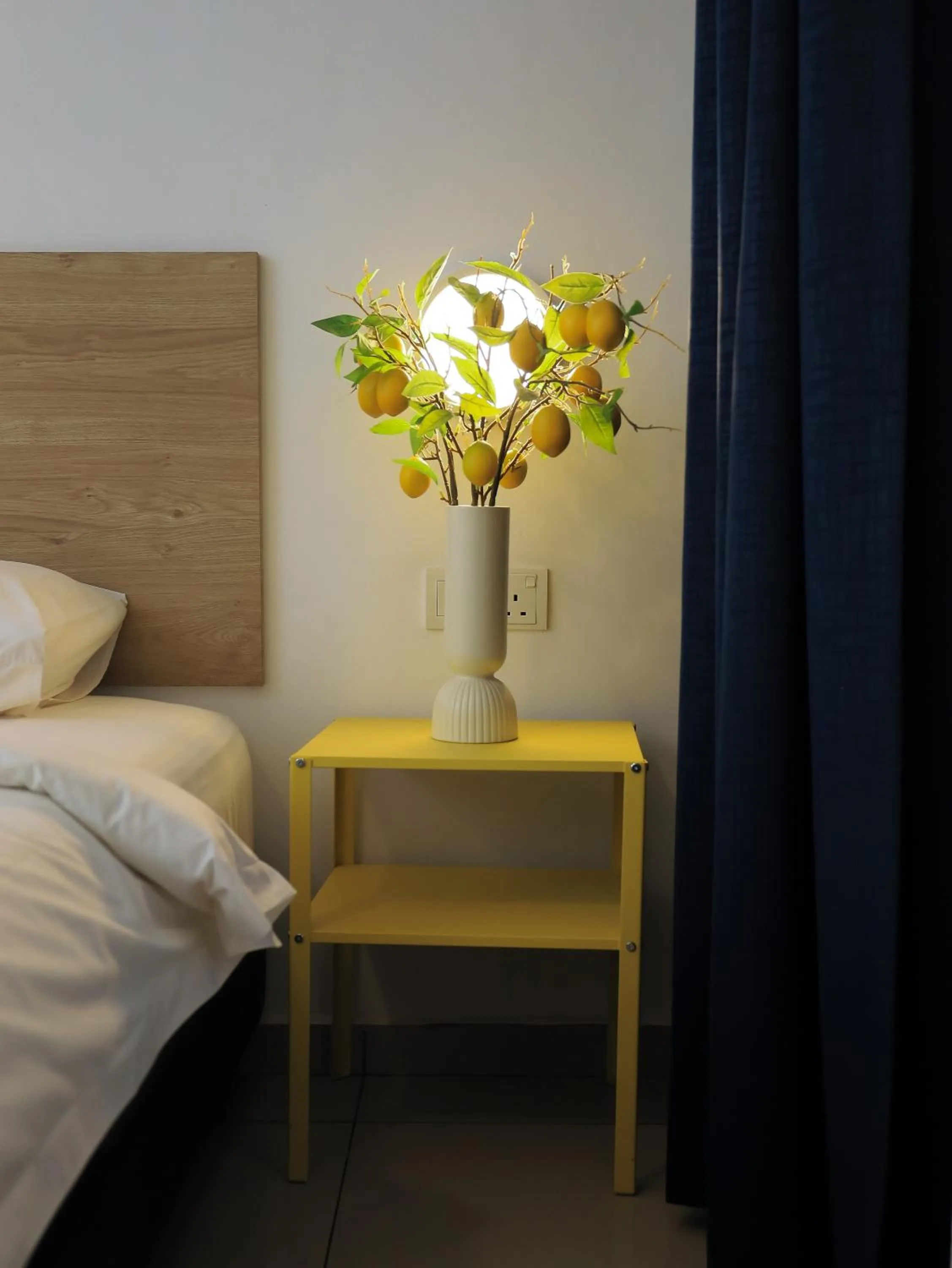 Bed in BIG TREE HOTEL