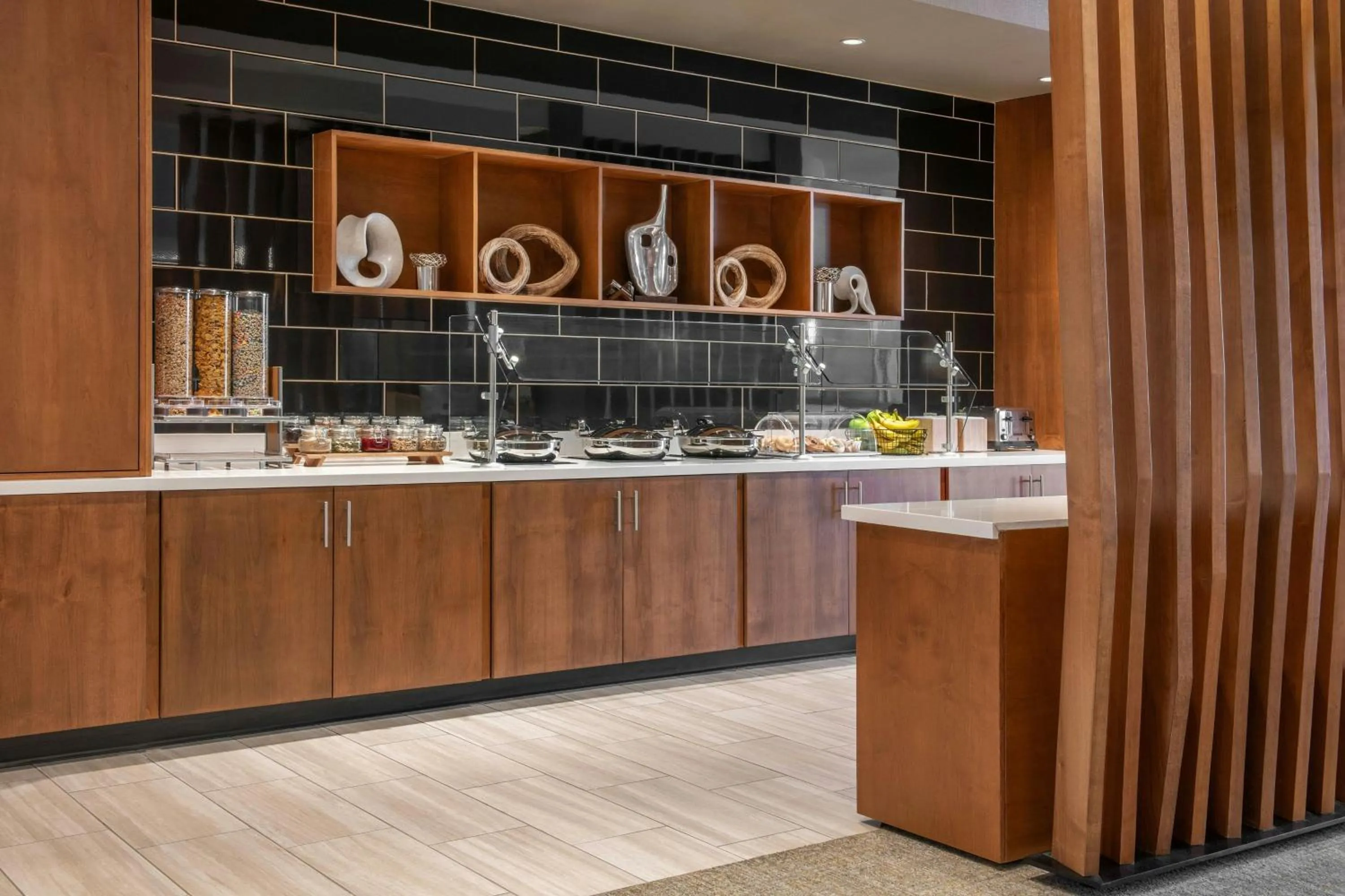 Breakfast in SpringHill Suites by Marriott Phoenix West/Avondale