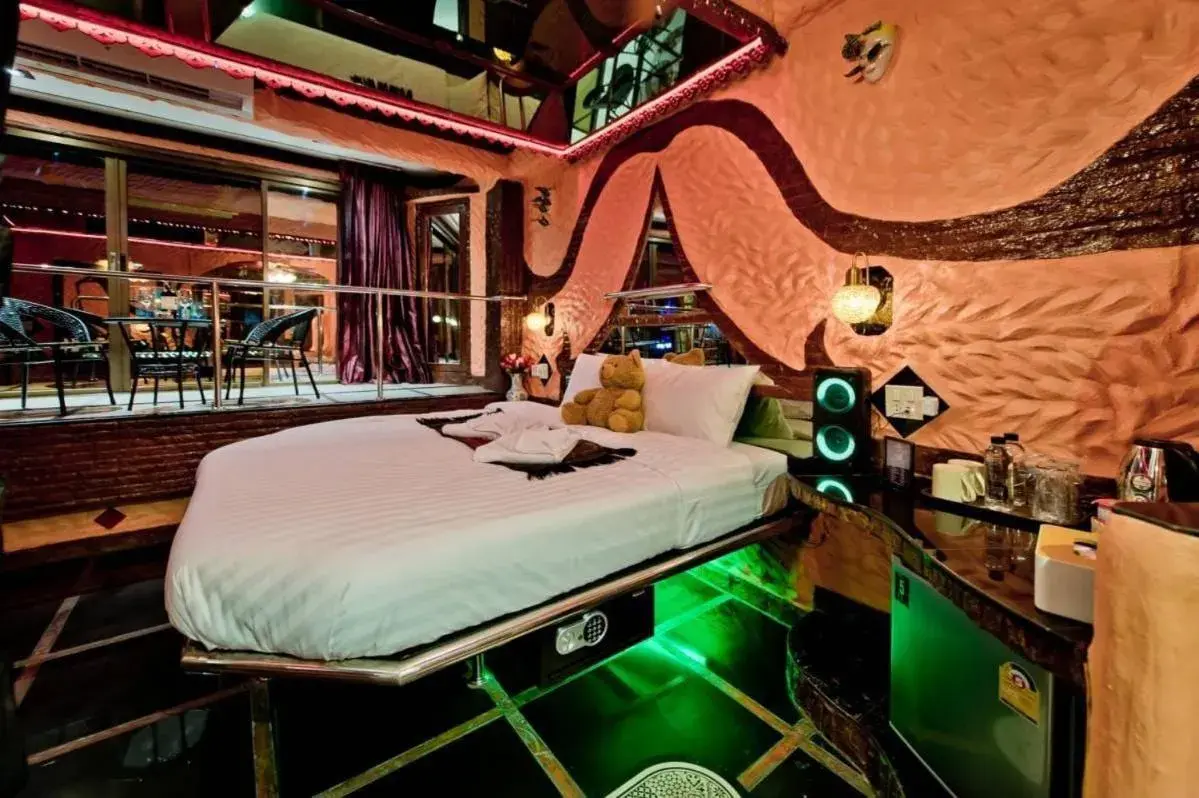Bed in PENTHOUSE PATTAYA Bed in PENTHOUSE PATTAYA