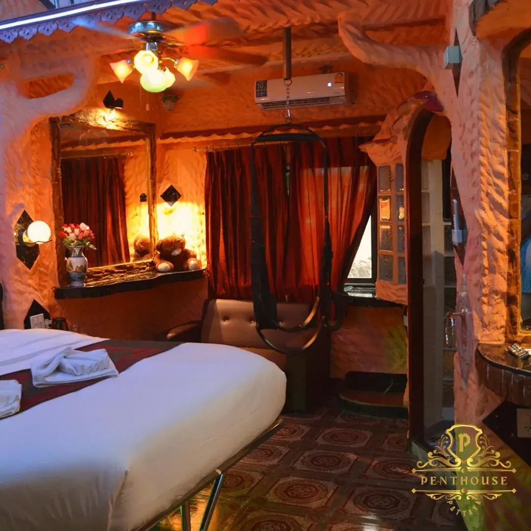 Bed in PENTHOUSE PATTAYA Bed in PENTHOUSE PATTAYA