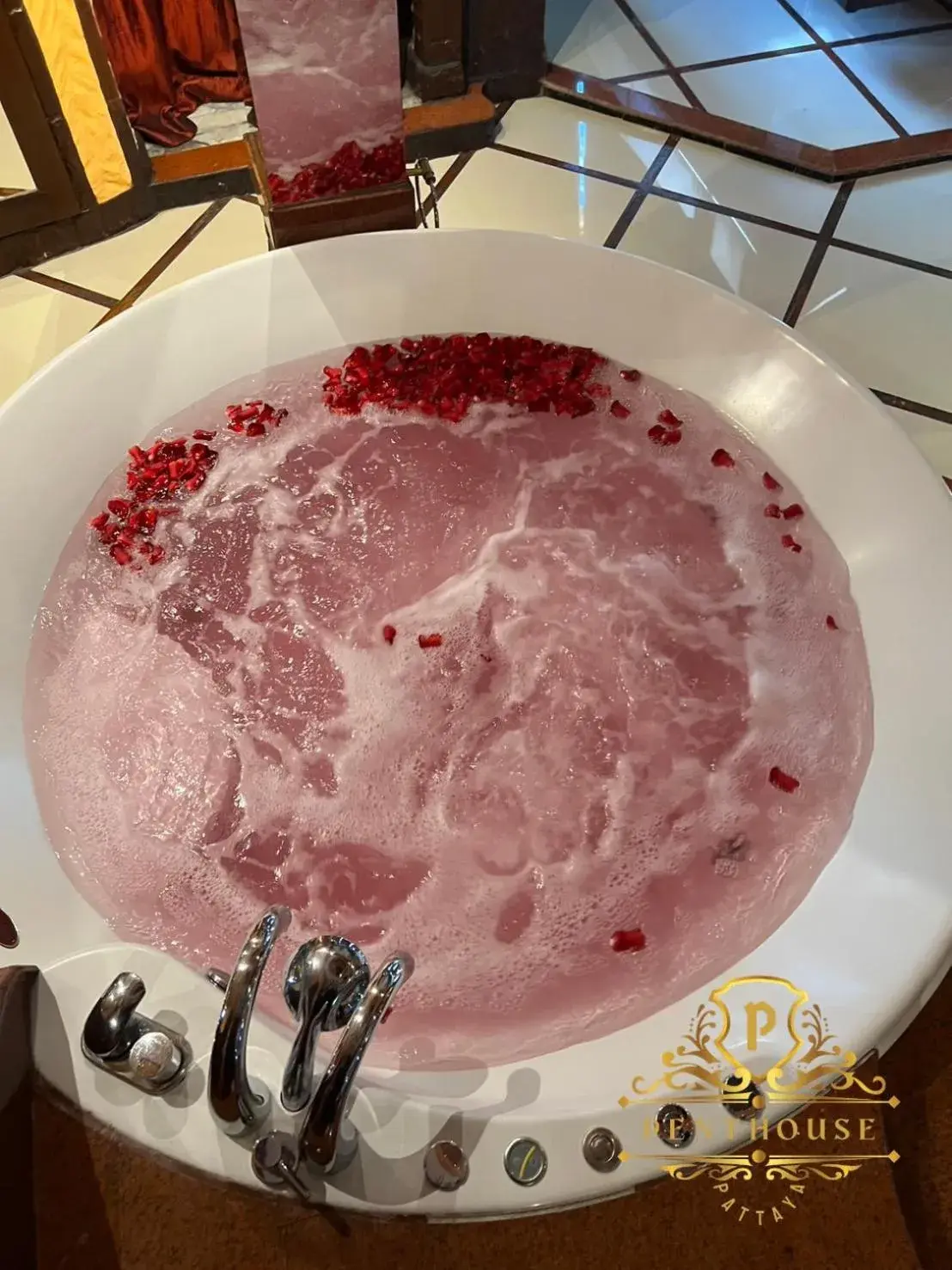 PENTHOUSE PATTAYA PENTHOUSE PATTAYA