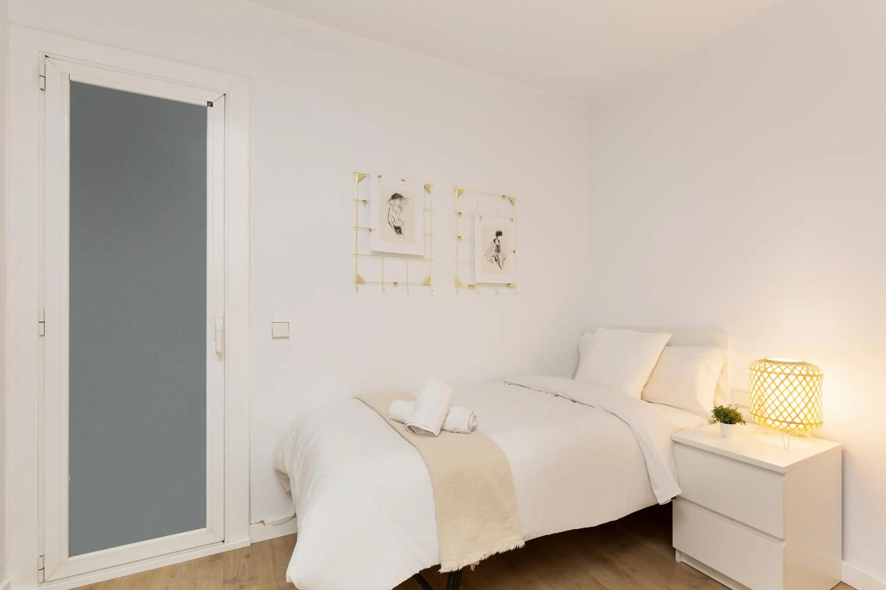 Bed in Suites Barcelona Park Güell