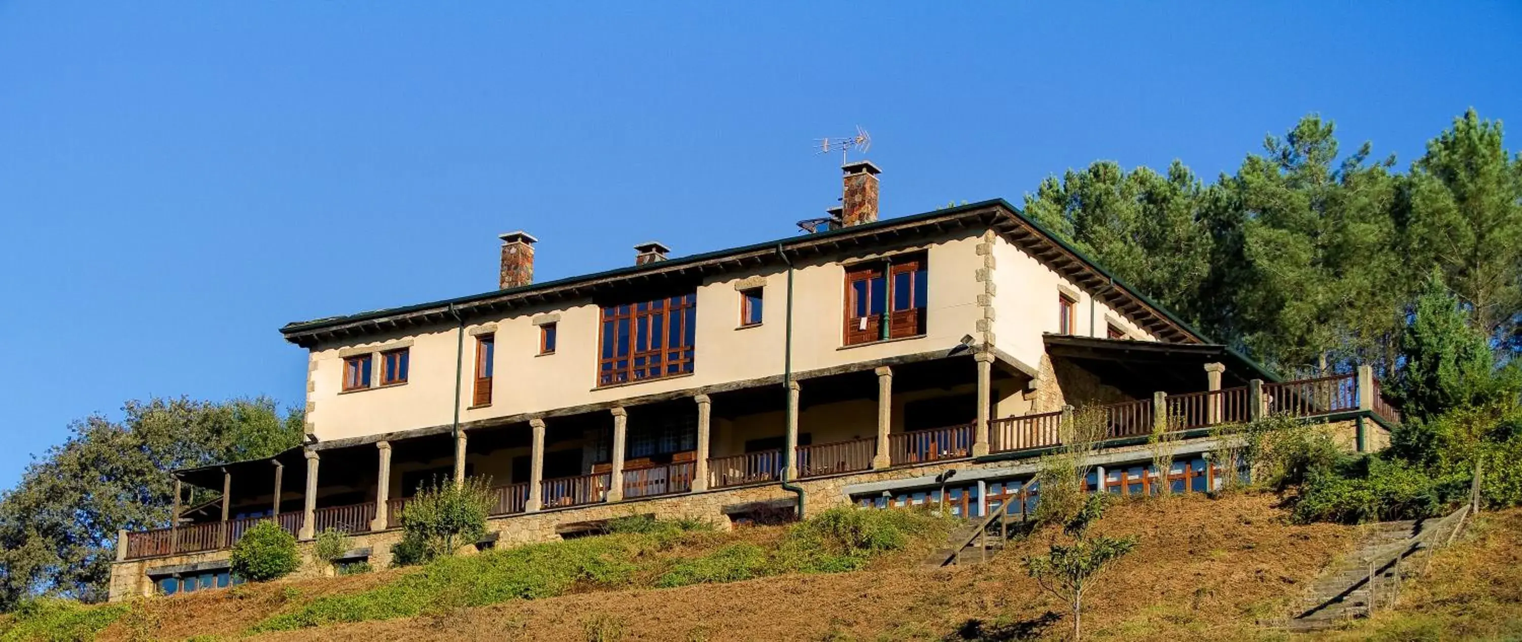 Property building in Hotel Balneario Río Pambre Property building in Hotel Balneario Río Pambre