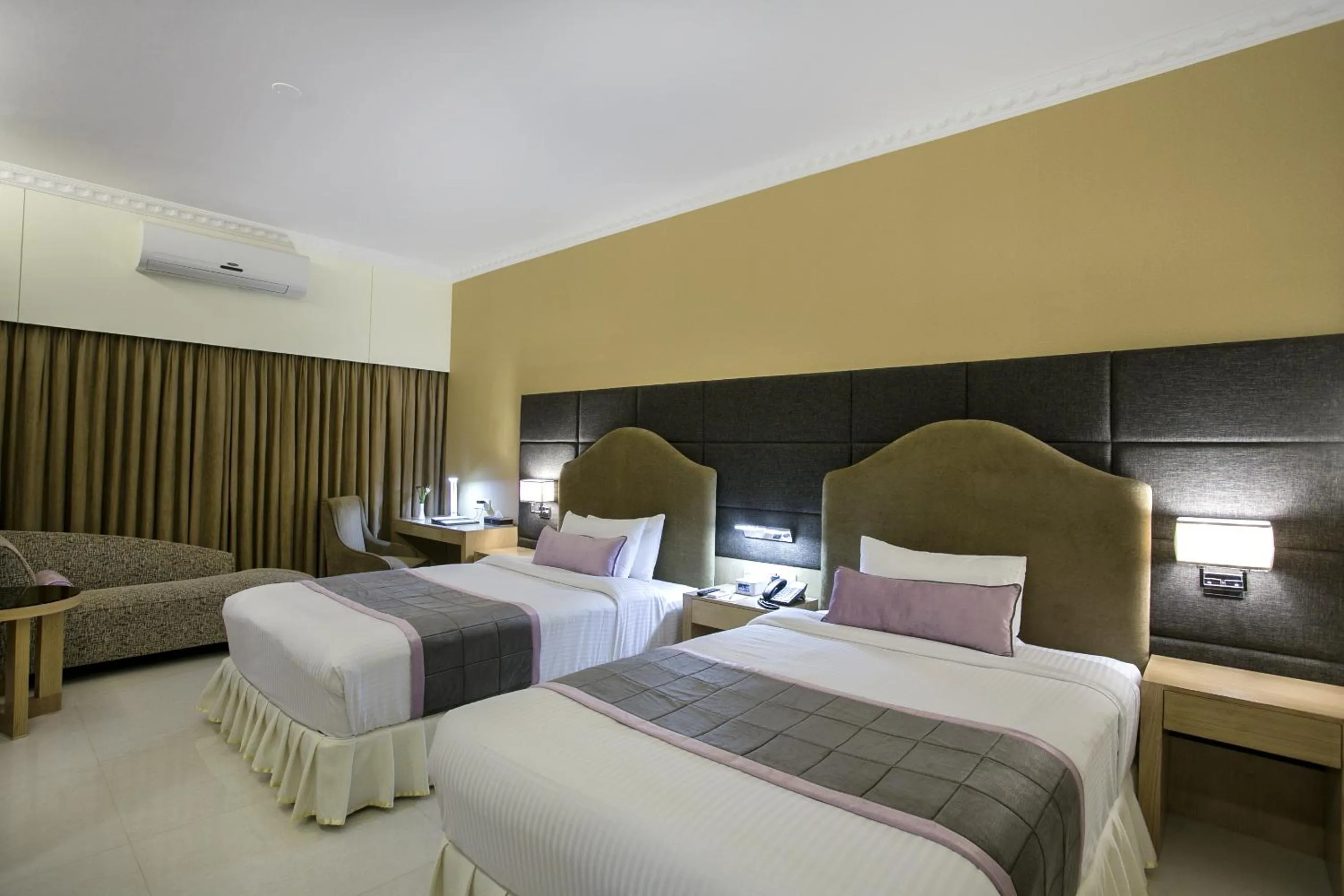 Bedroom, Bed in Ascott Palace Dhaka