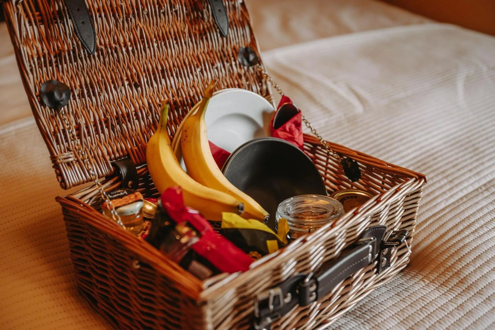 Breakfast in Old Orleton Inn