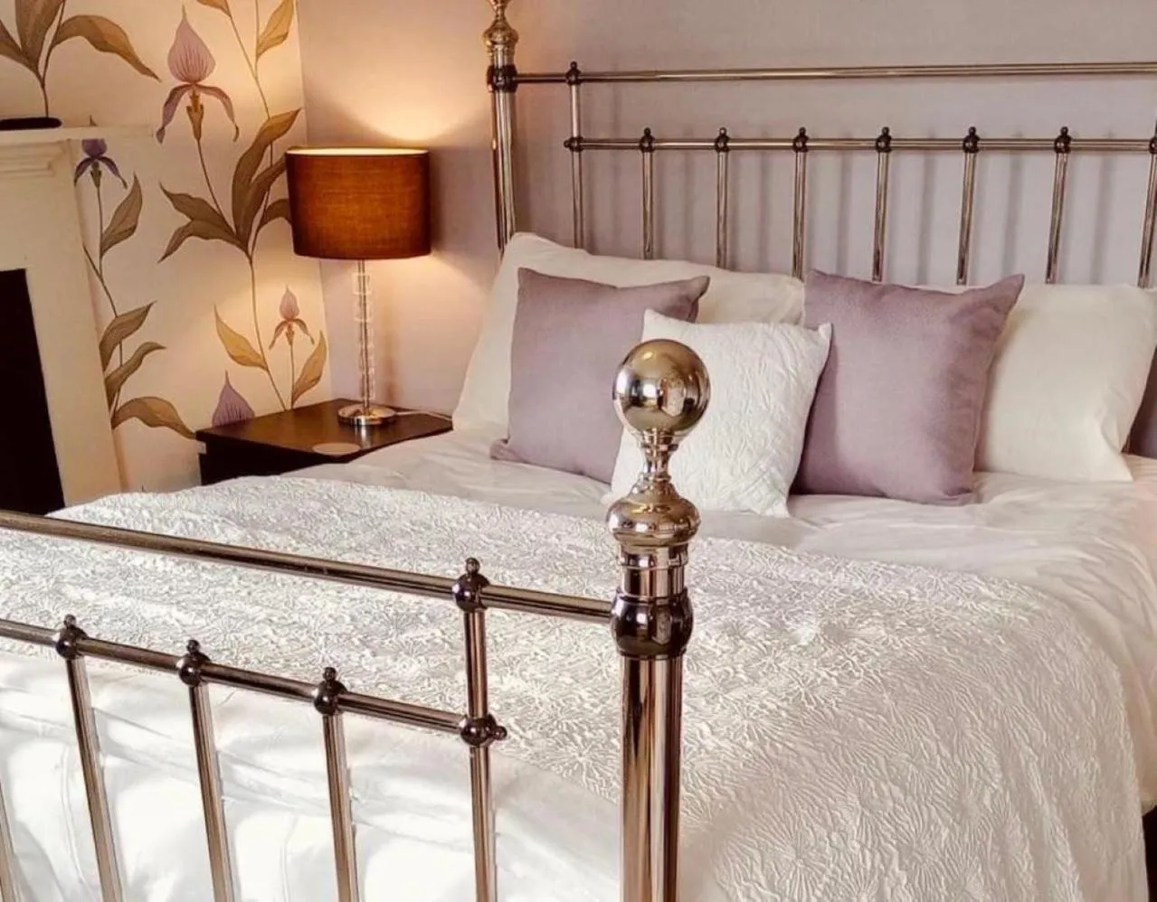 Bed in Old Orleton Inn