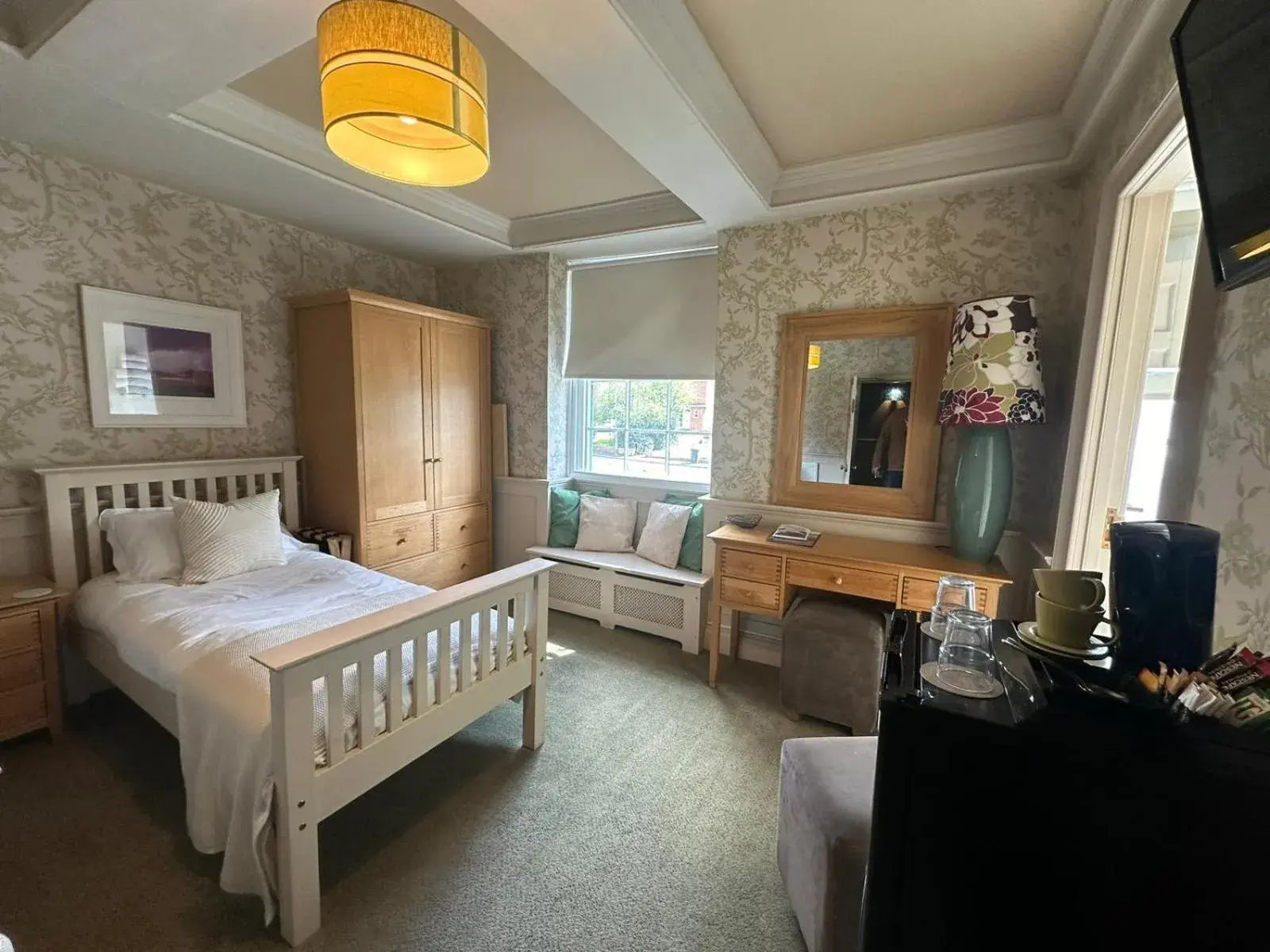 Single Room in Old Orleton Inn Single Room in Old Orleton Inn