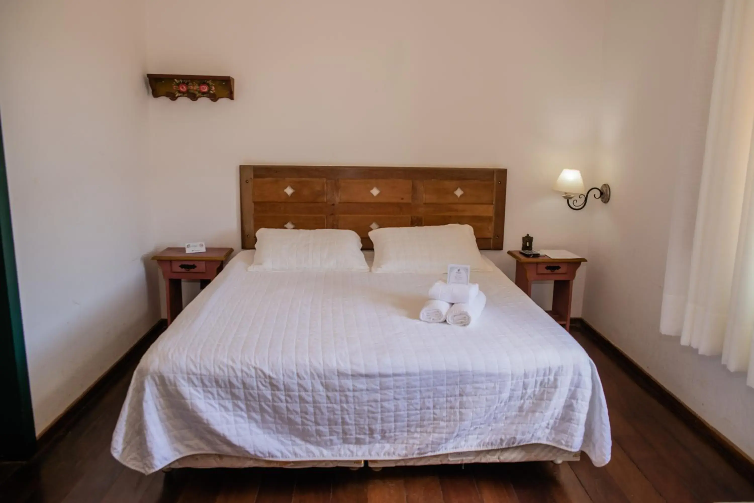 Double Room with Mountain View in Pousada Vovô Chiquinho Double Room with Mountain View in Pousada Vovô Chiquinho