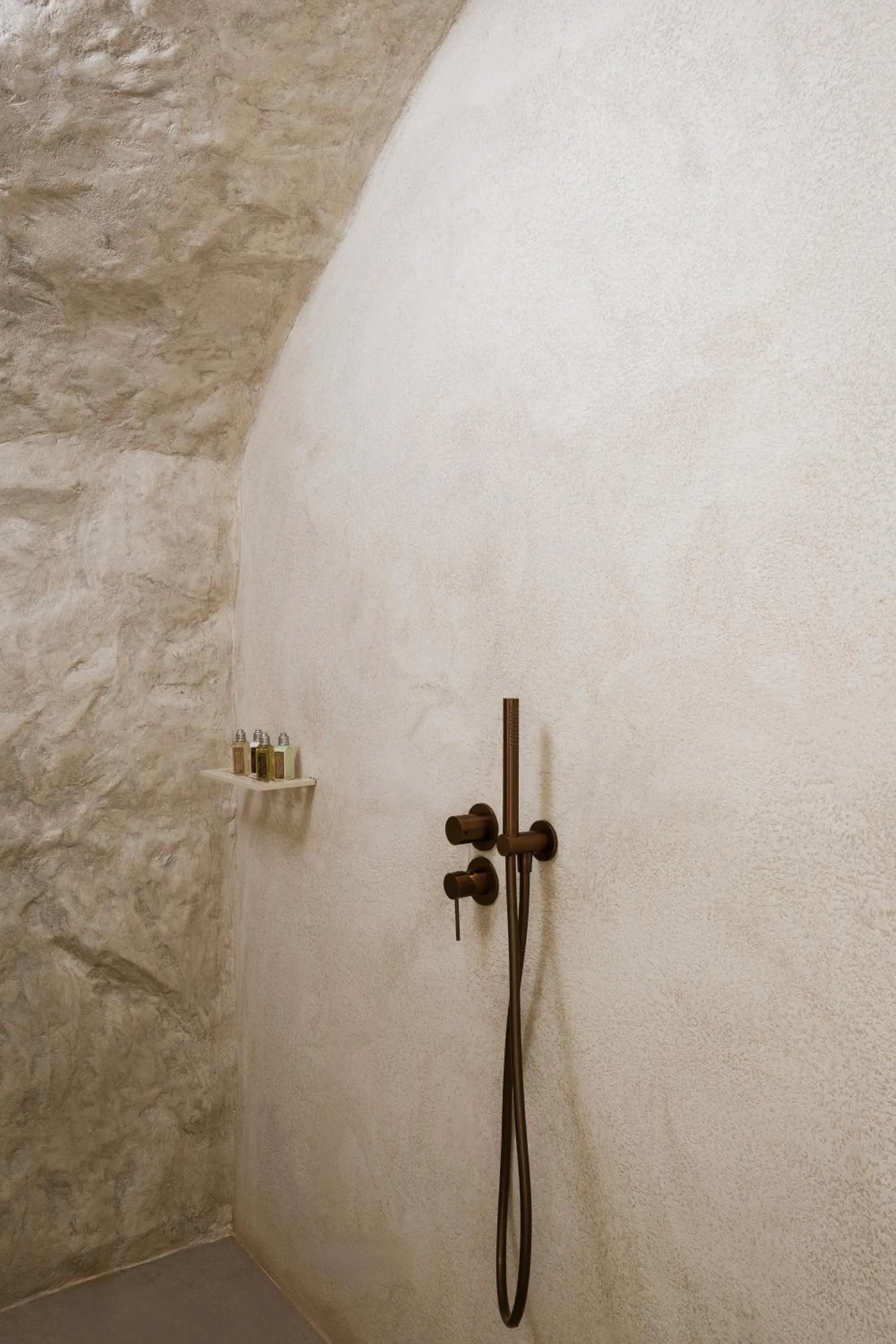 Shower in One of One Hotel