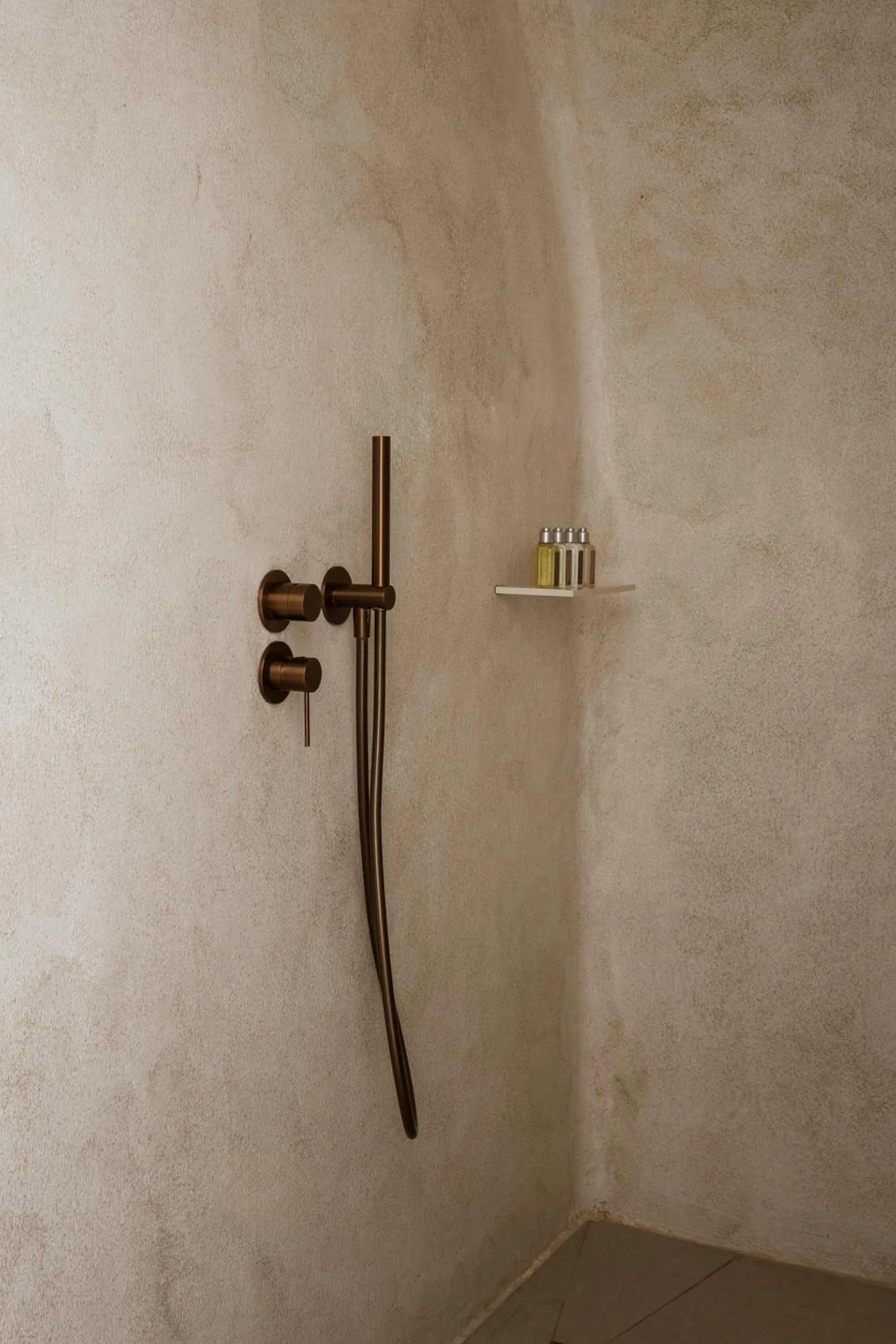 Shower in One of One Hotel