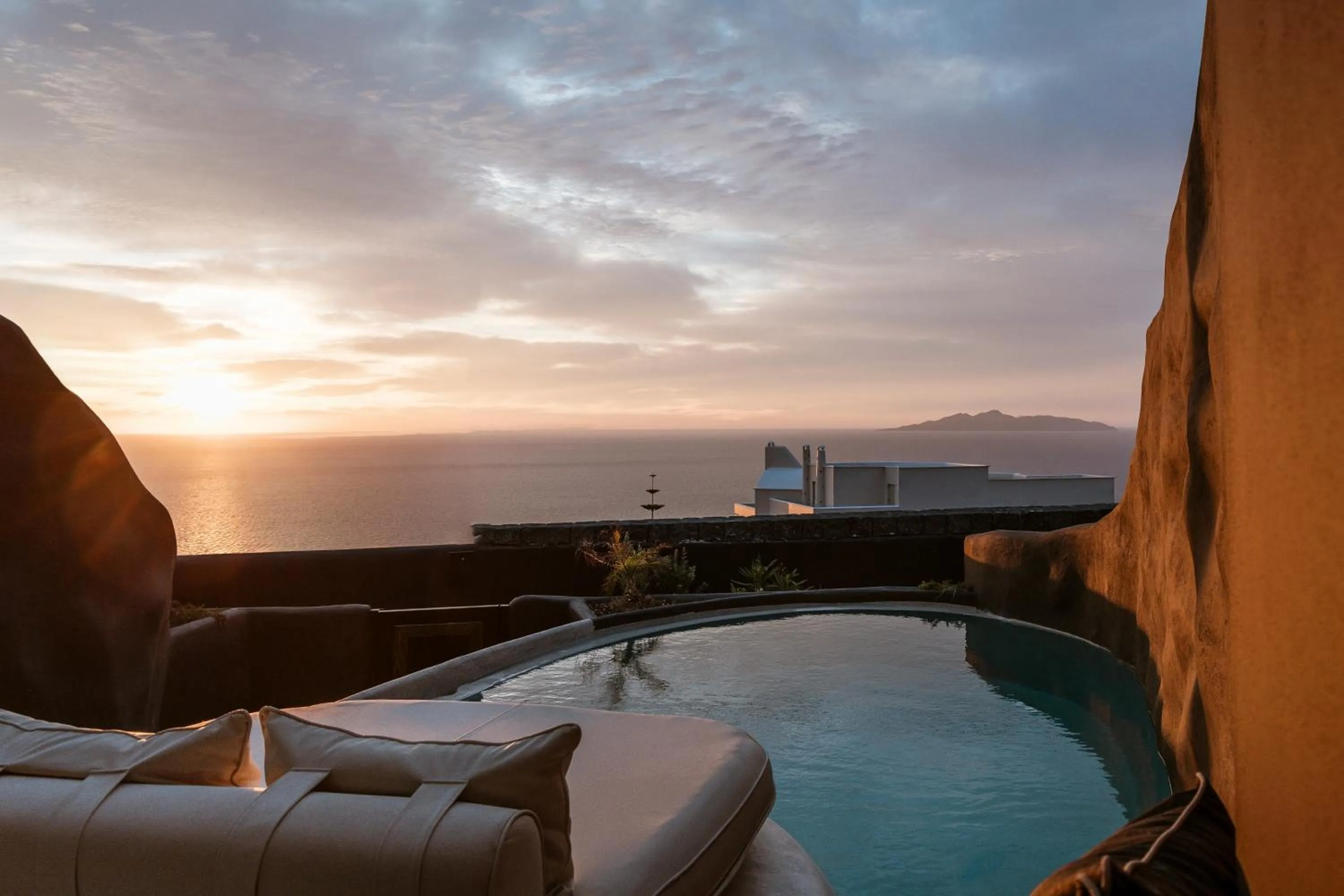 Day in One of One Hotel