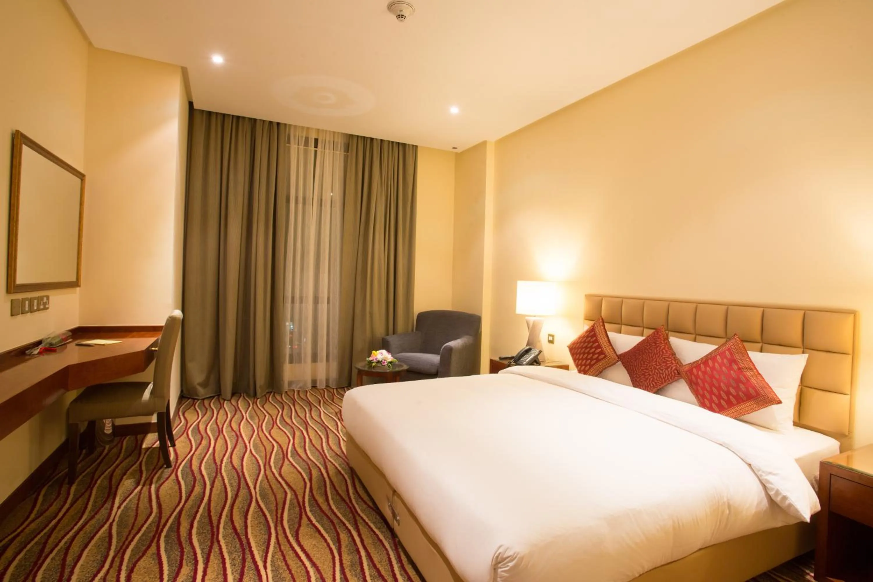 Bed in Dalal City Hotel