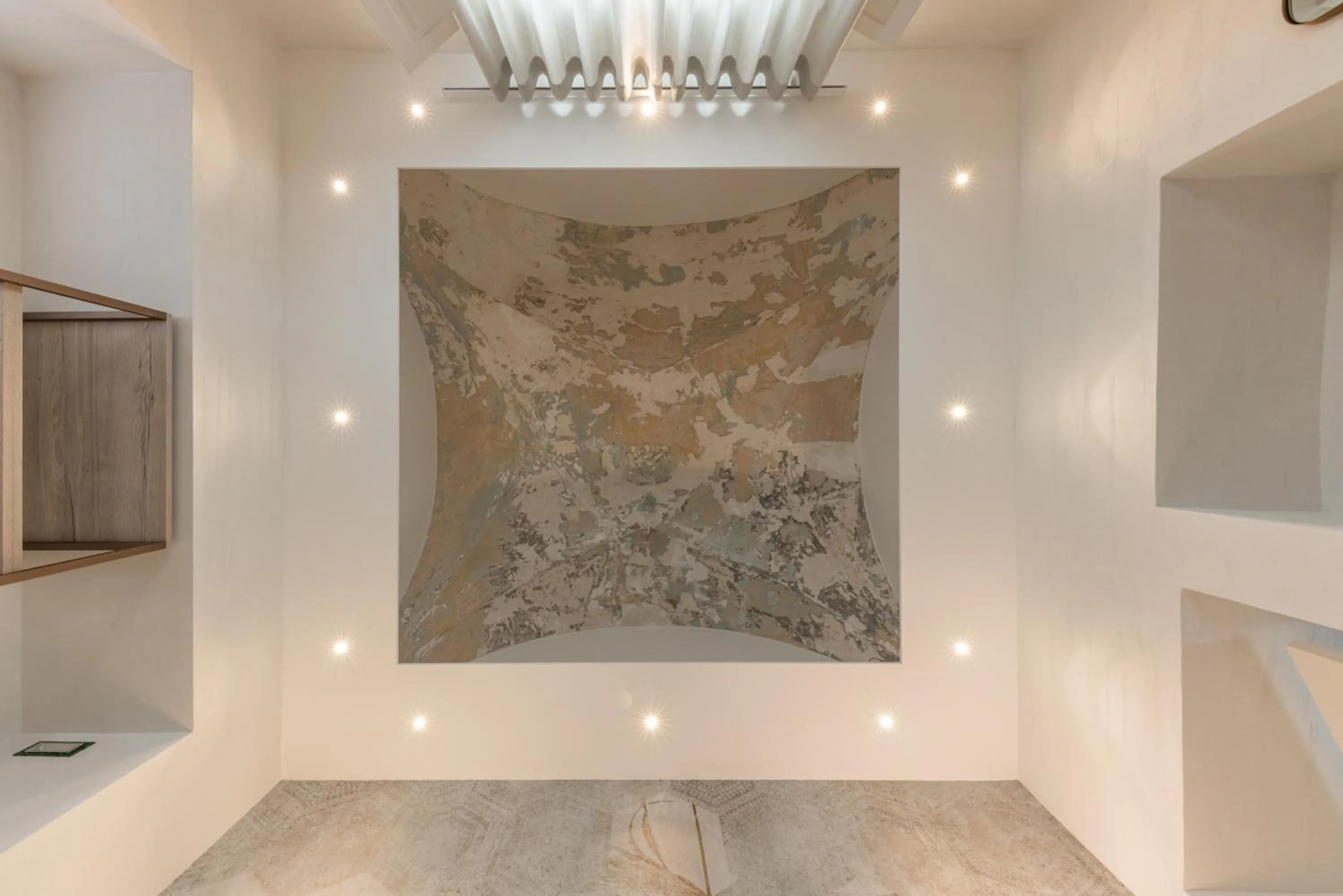 Decorative detail in Palazzo Arco Cadura Hotel & Spa