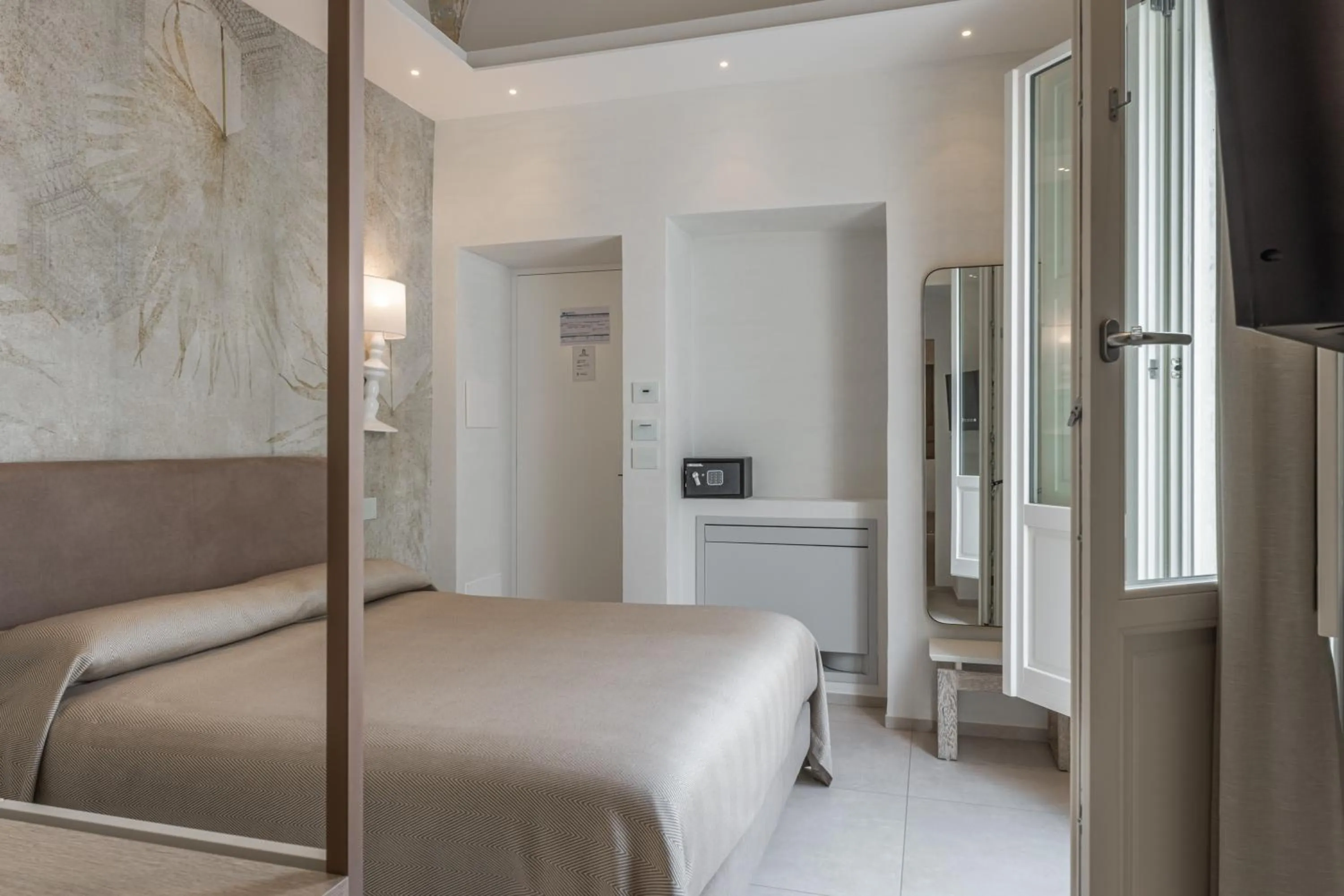 Bed in Palazzo Arco Cadura Hotel & Spa