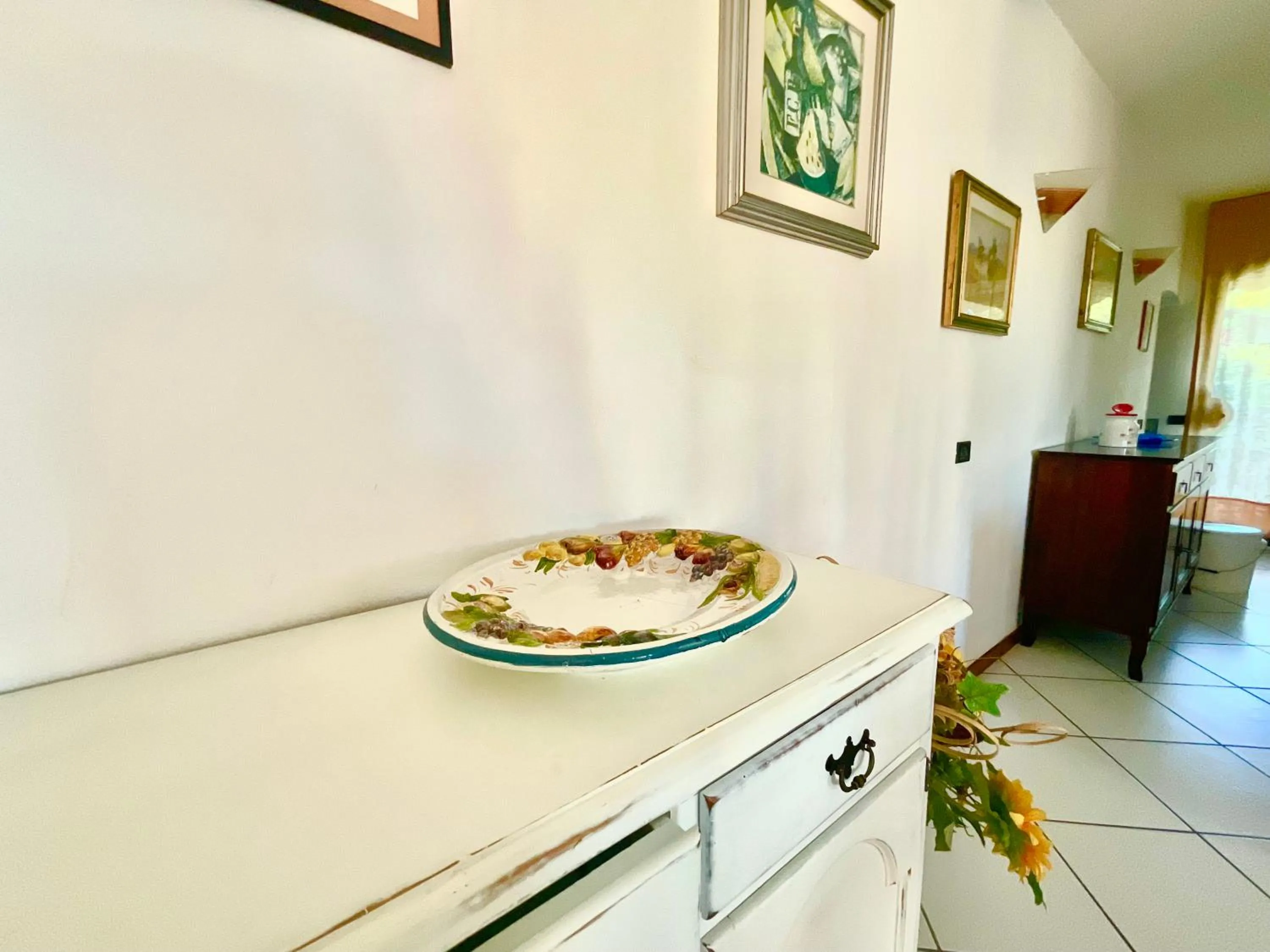 Kitchen or kitchenette in Villa Il Borraccio - Apartments Azalea and Begonia