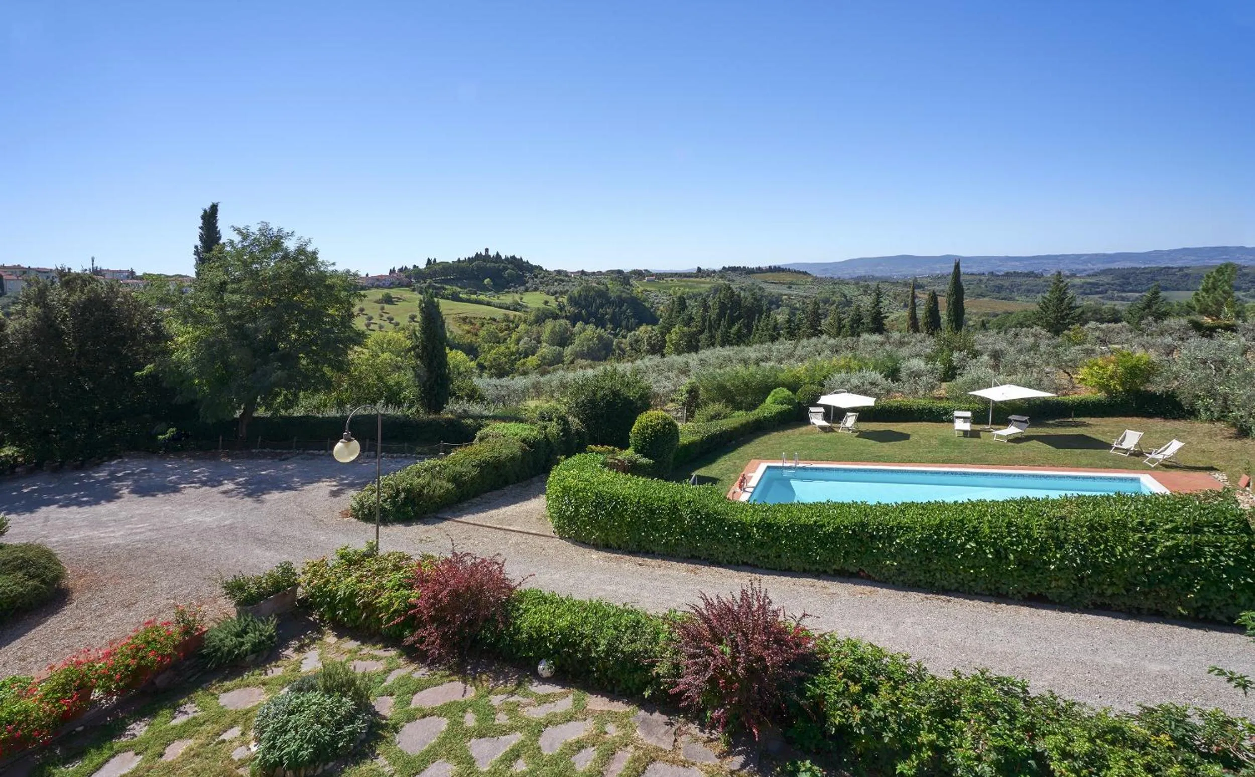 Garden in Villa Il Borraccio - Apartments Azalea and Begonia