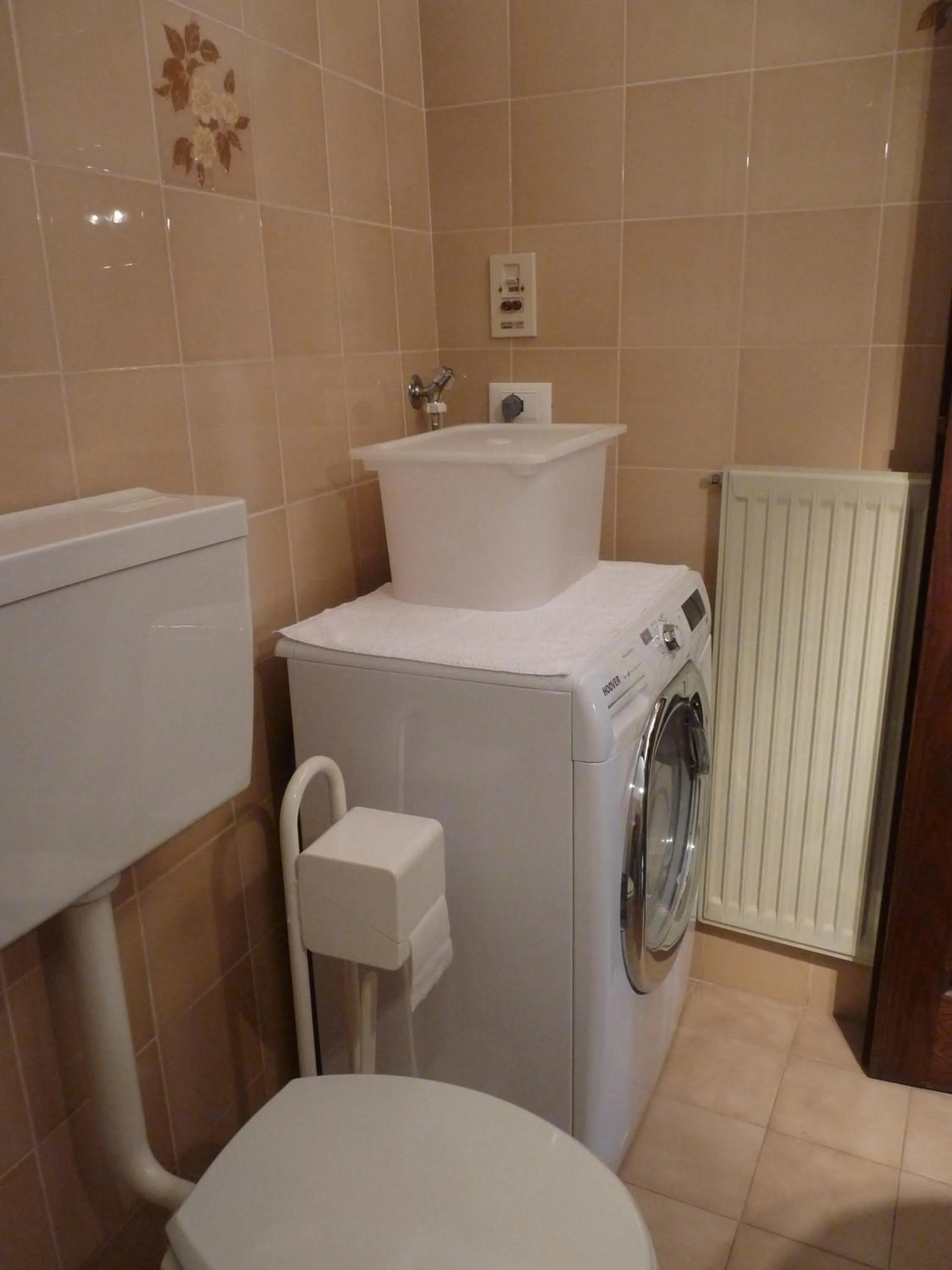 Toilet in Apartments Cusius and Horta