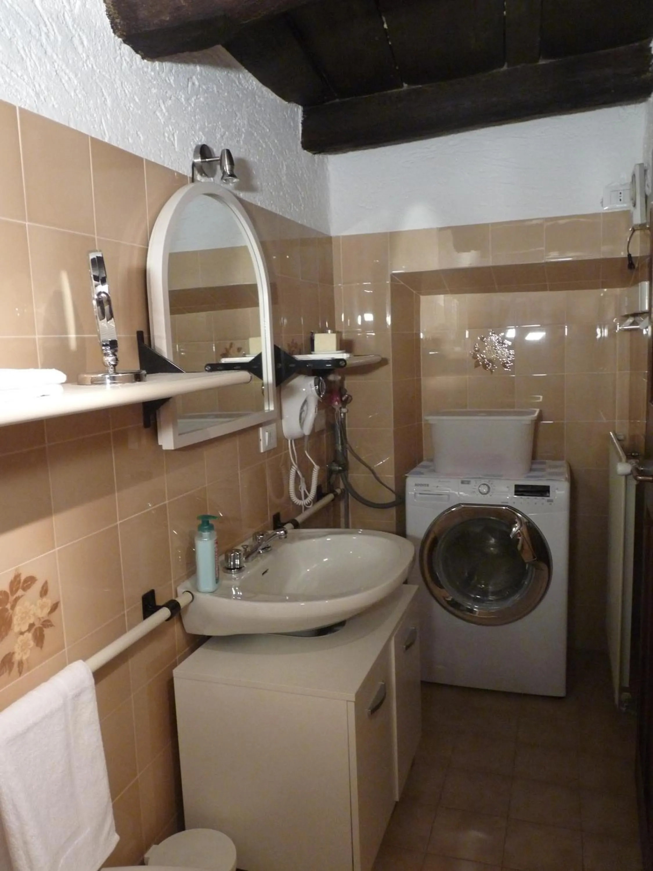 Bathroom in Apartments Cusius and Horta