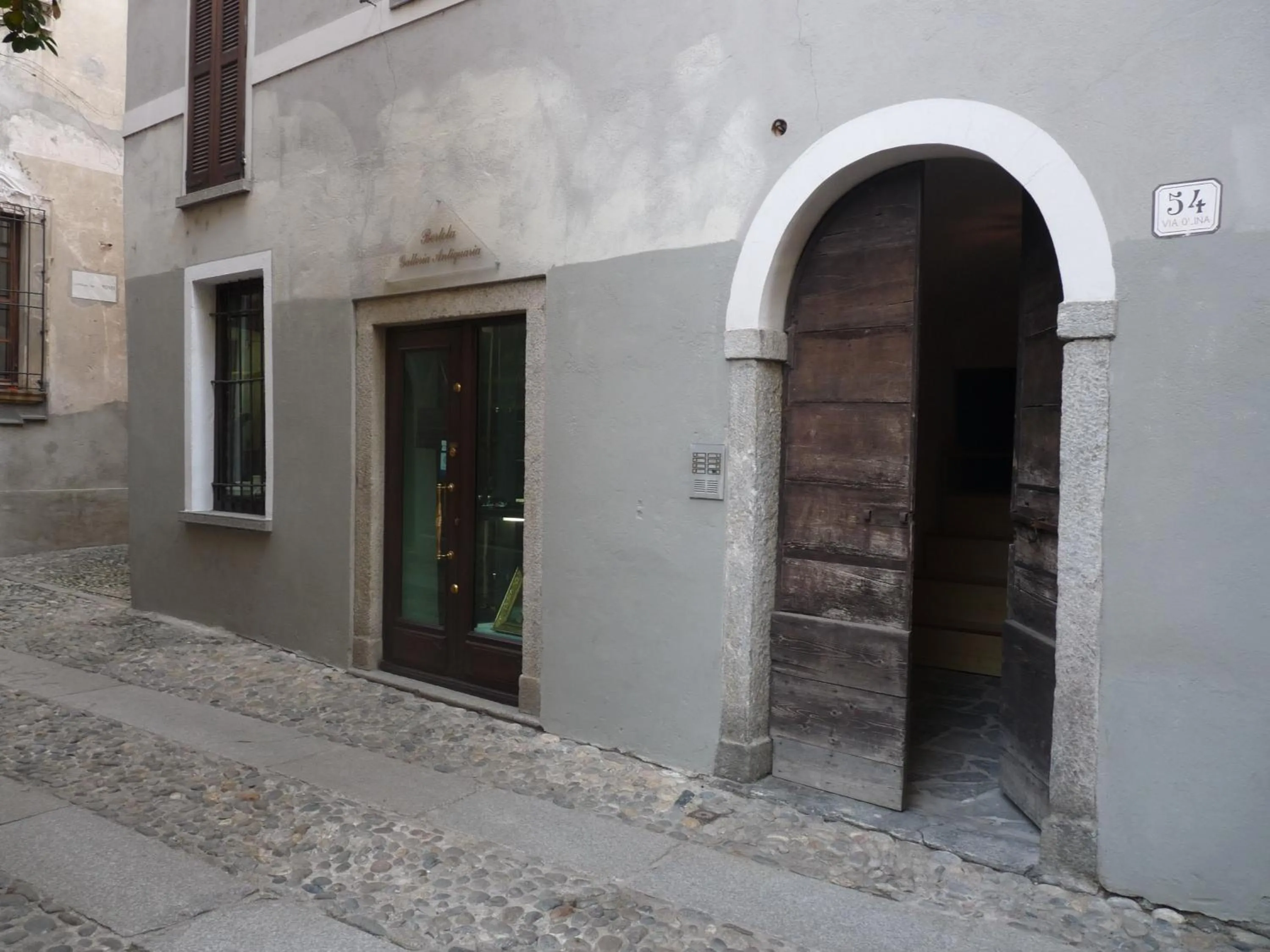 Facade/entrance in Apartments Cusius and Horta