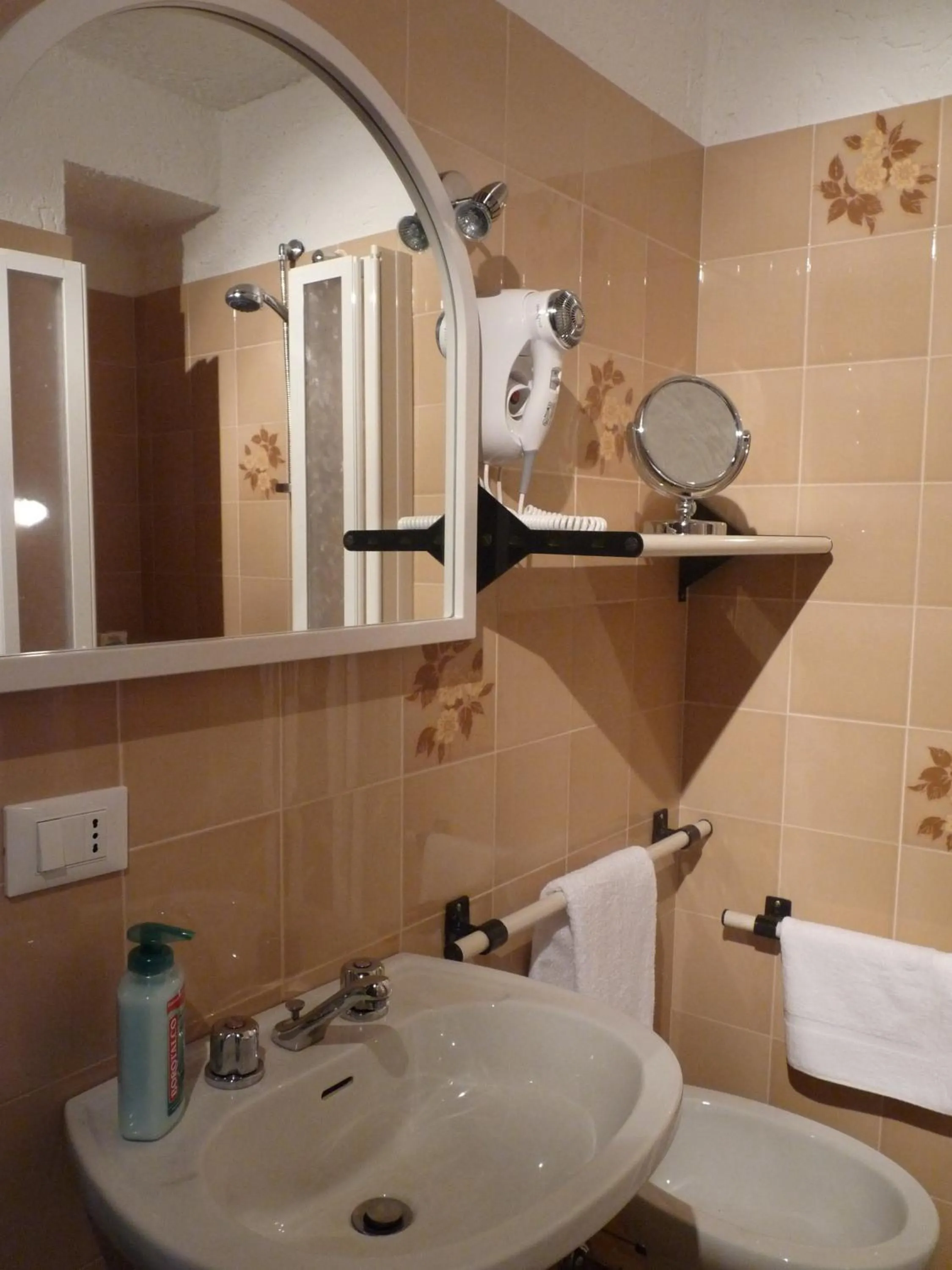 Bathroom in Apartments Cusius and Horta