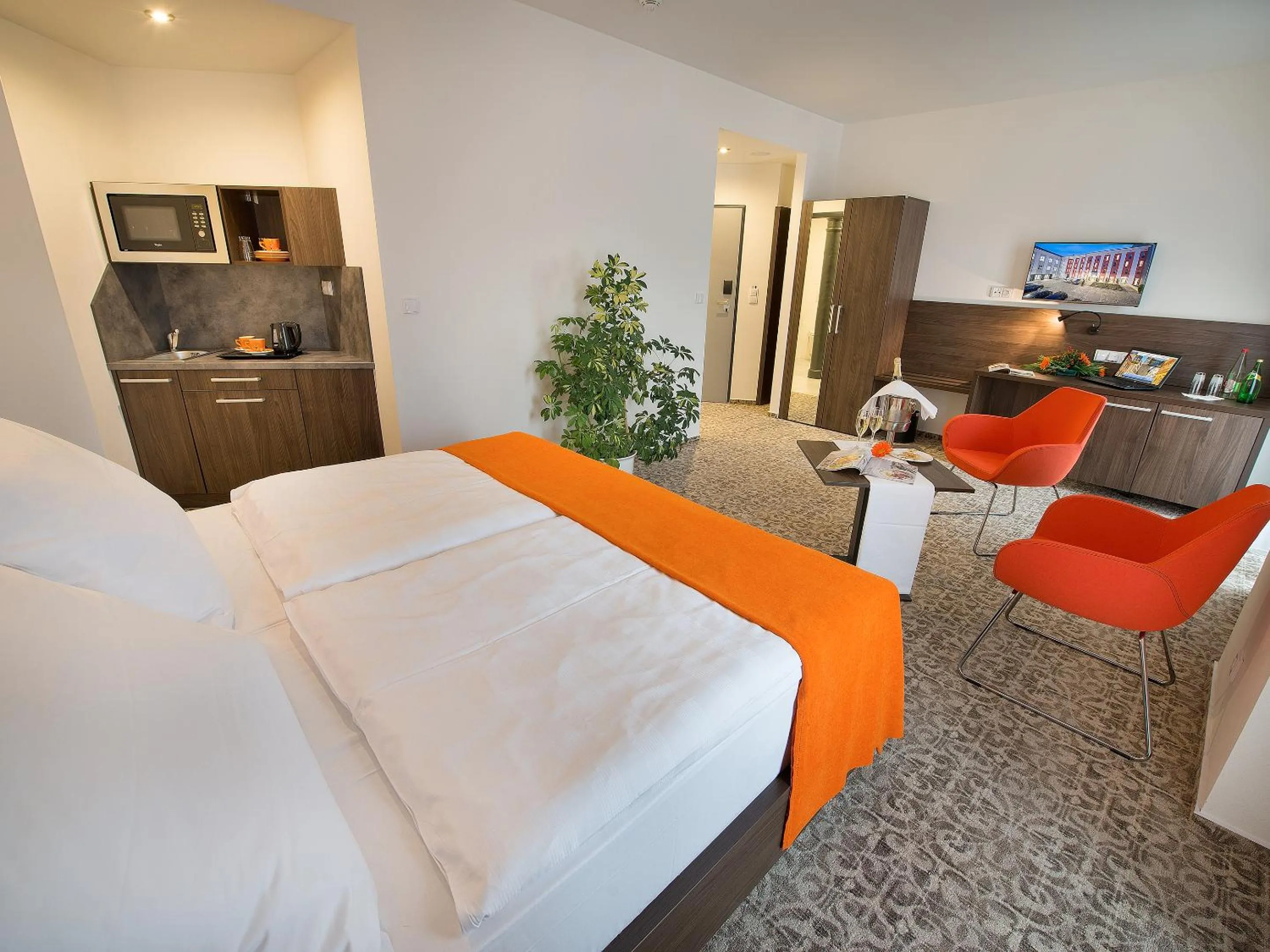 Bed in EA Business Hotel Jihlava