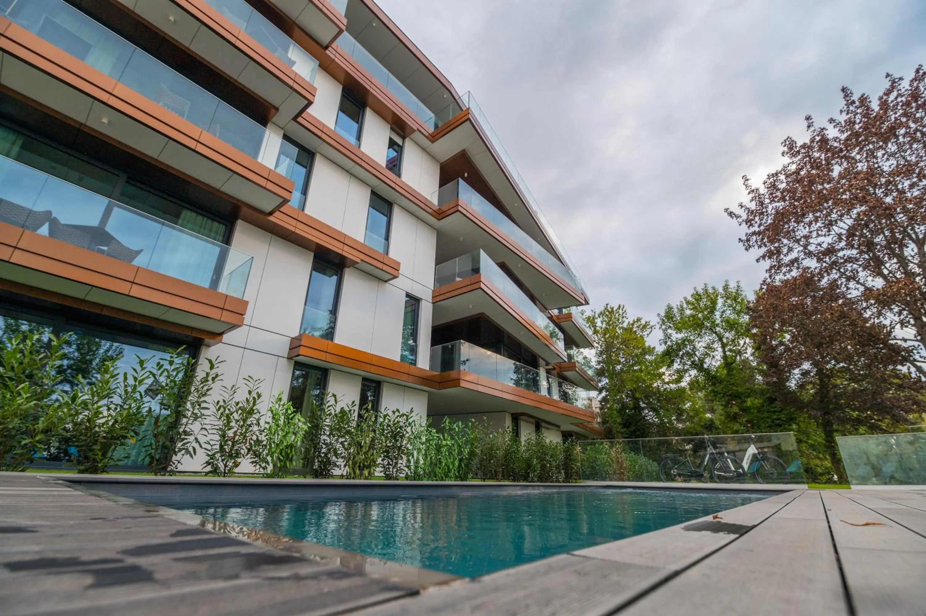 Property building in BJ81 Suite Hotel