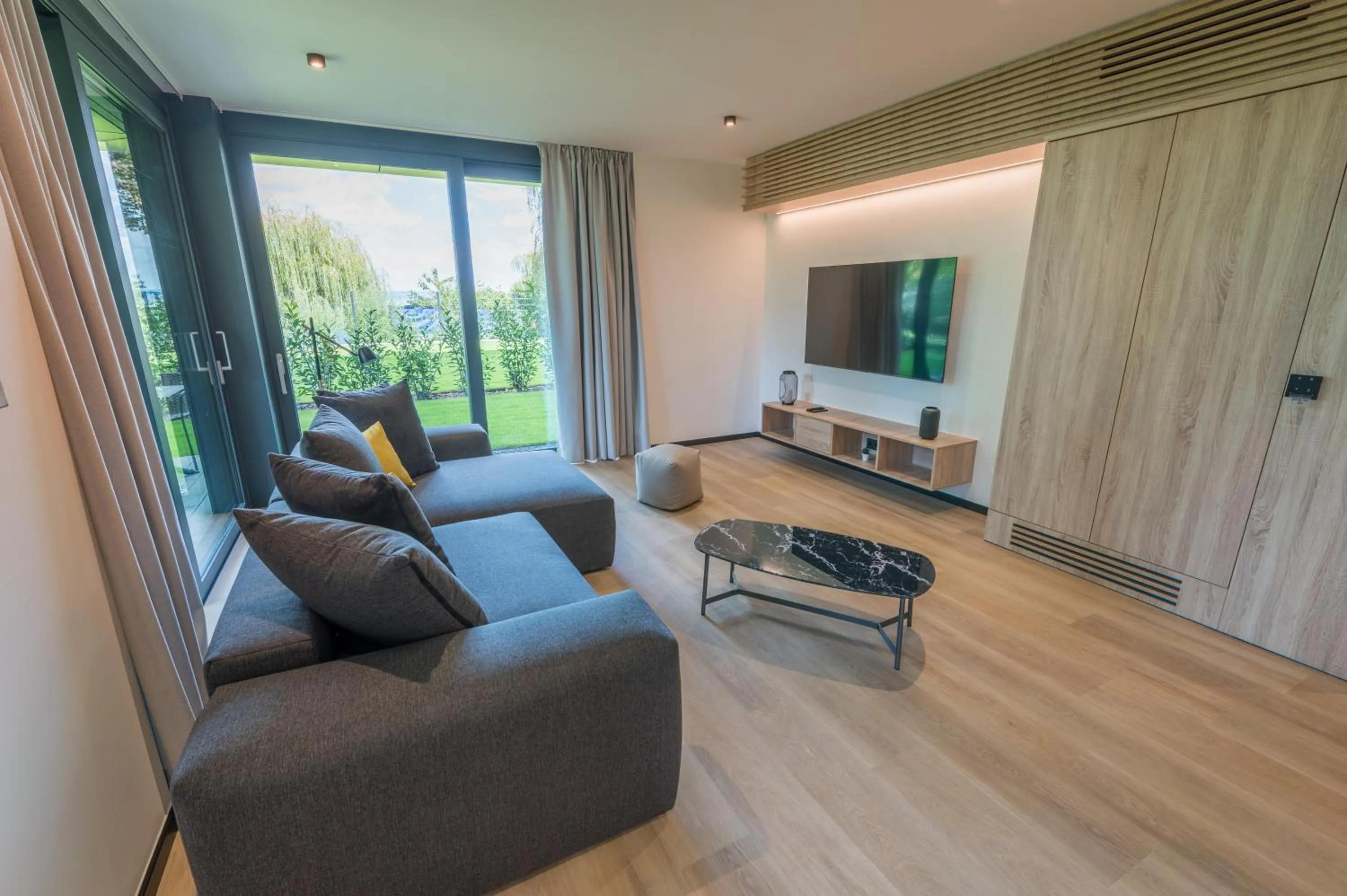 Garden in BJ81 Suite Hotel