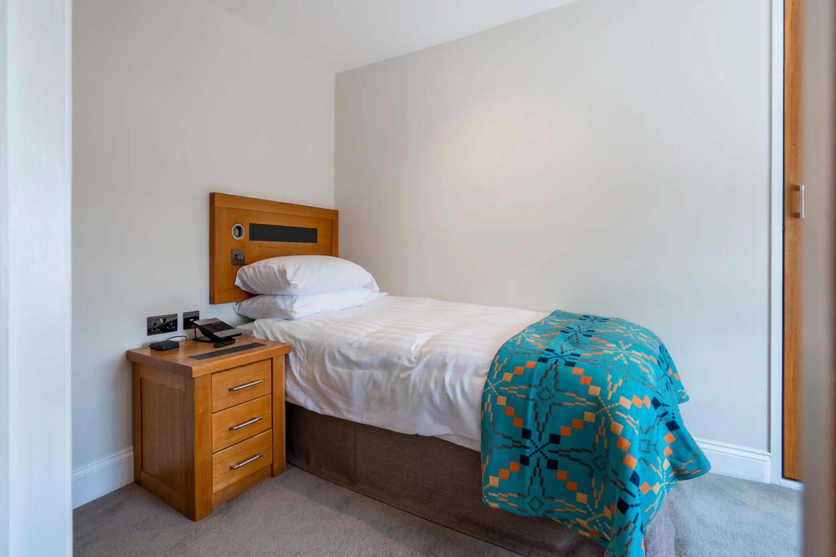 Single Room - single occupancy in Gwesty Cymru